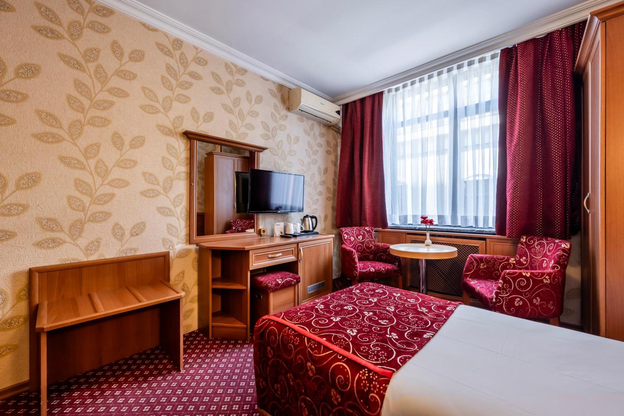 Standard Double or Twin Room