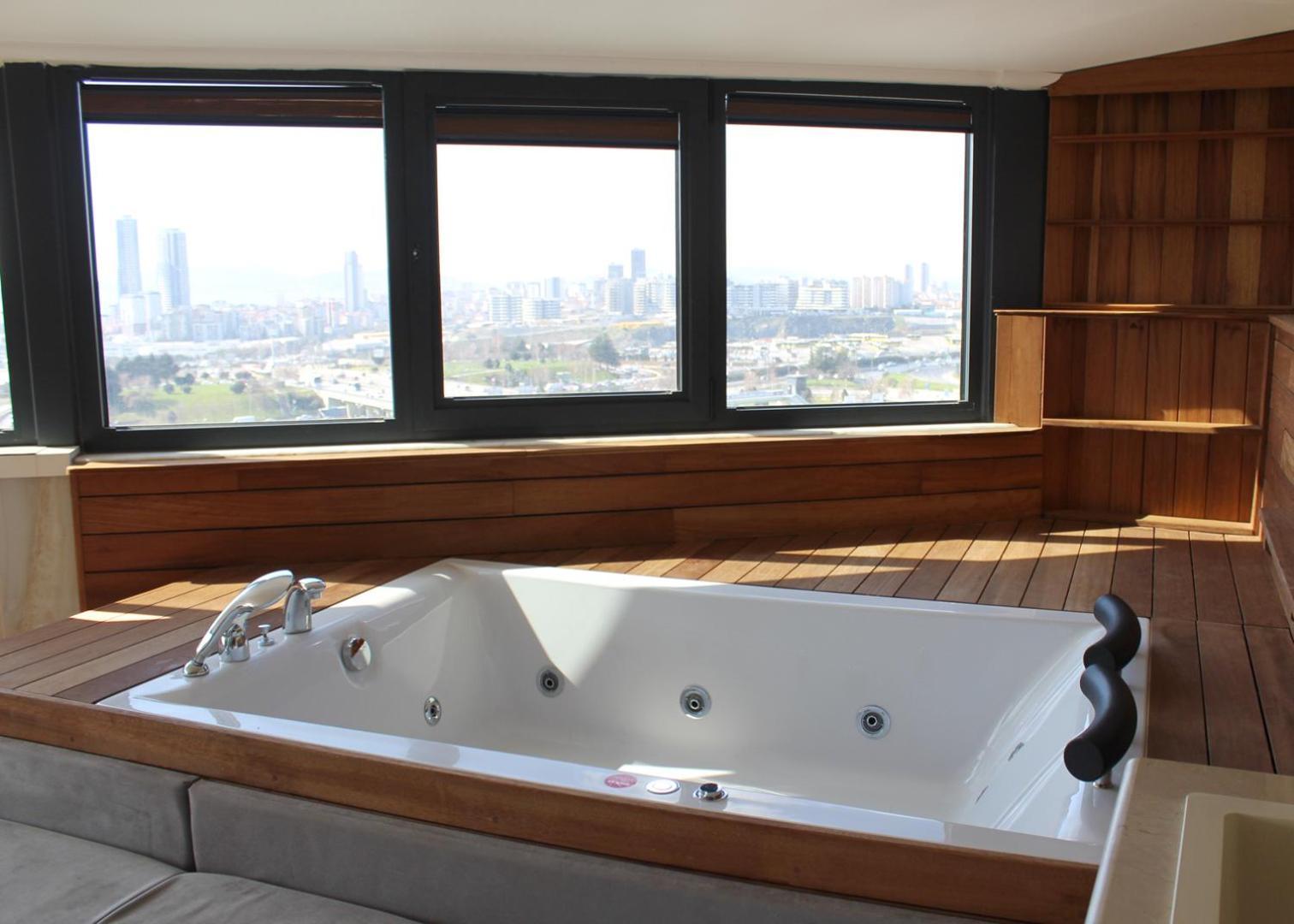 Queen Suite Sea View