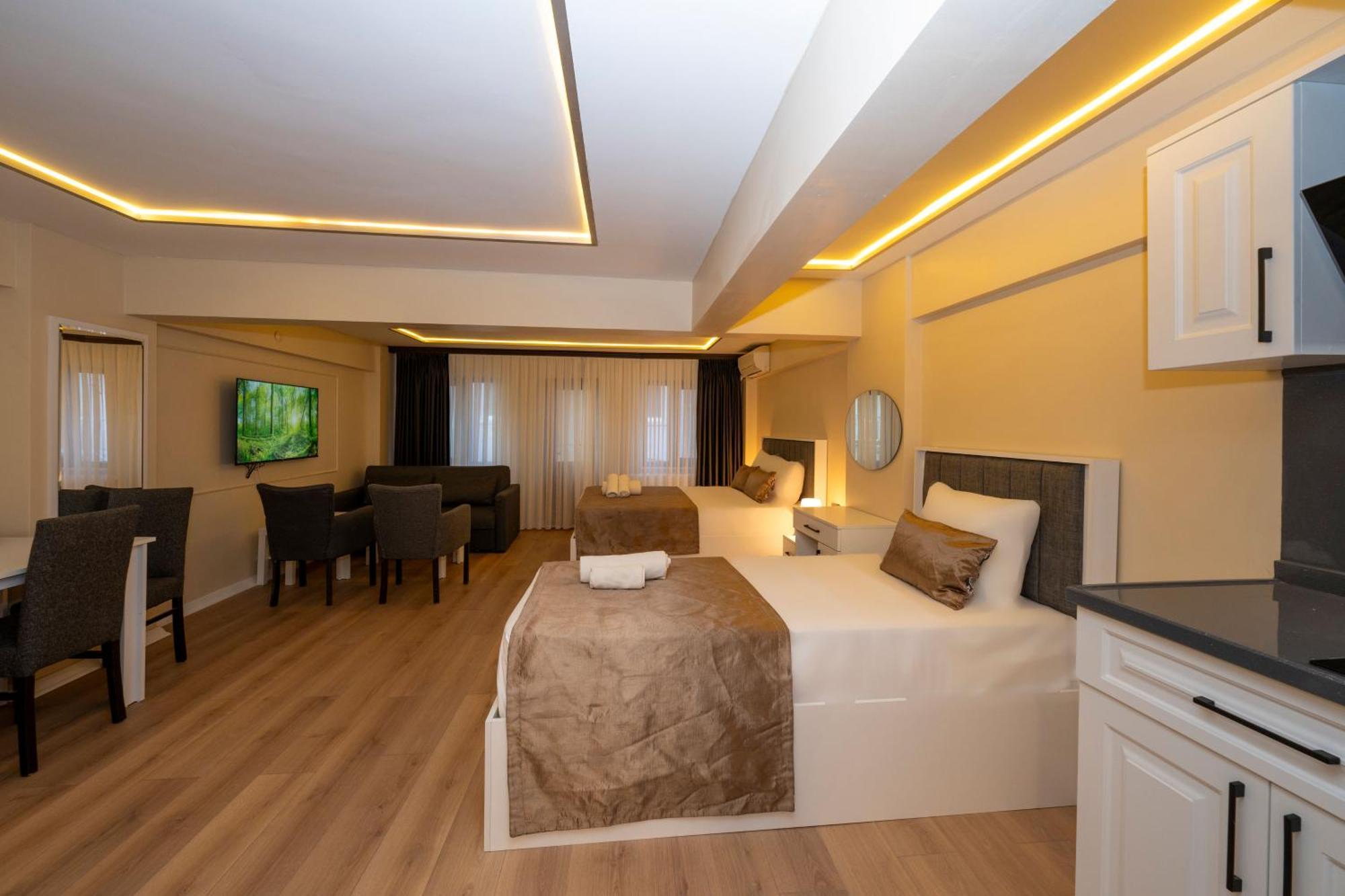 Executive Family Room