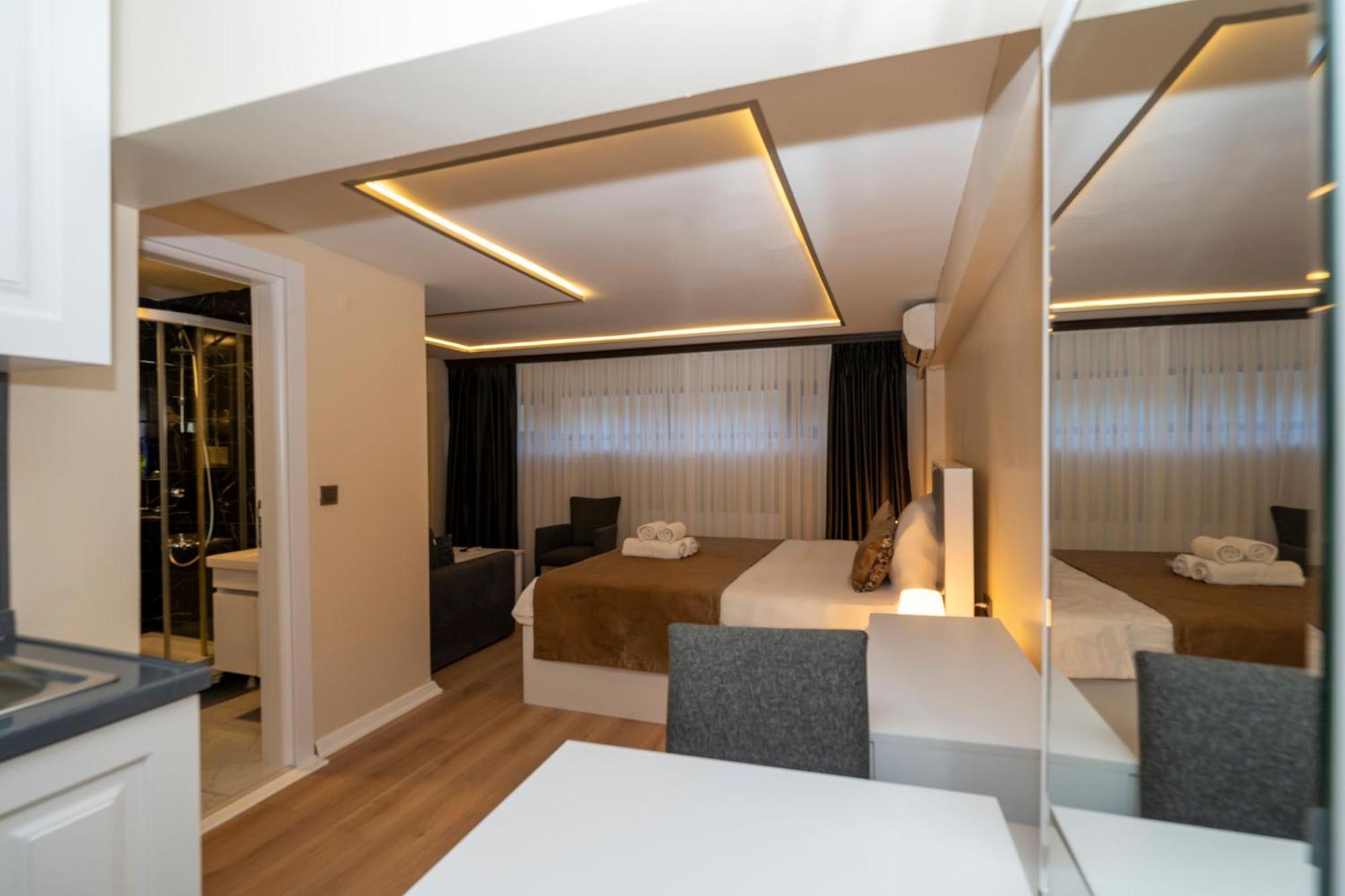 Executive Family Room
