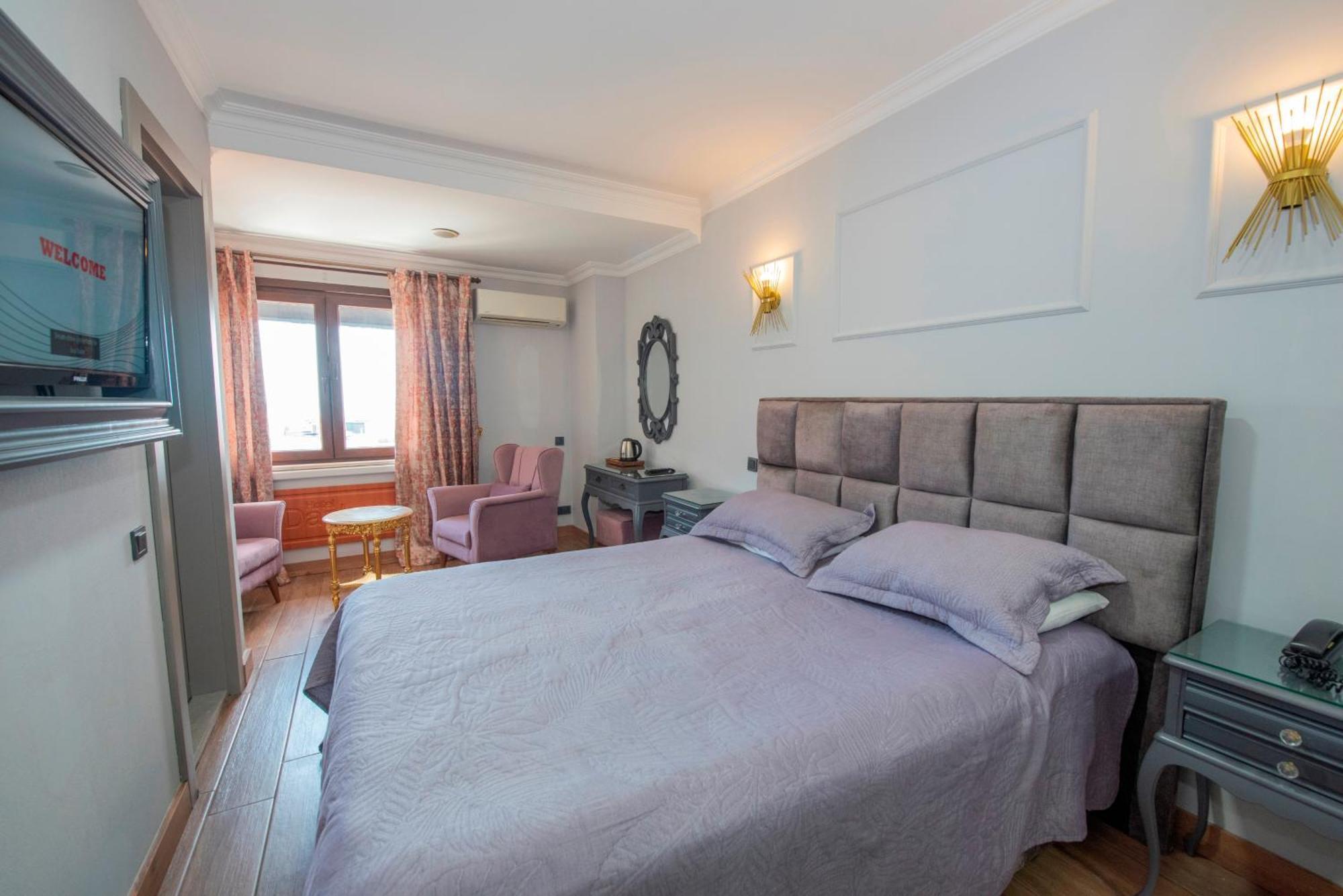 Deluxe Double or Twin Room