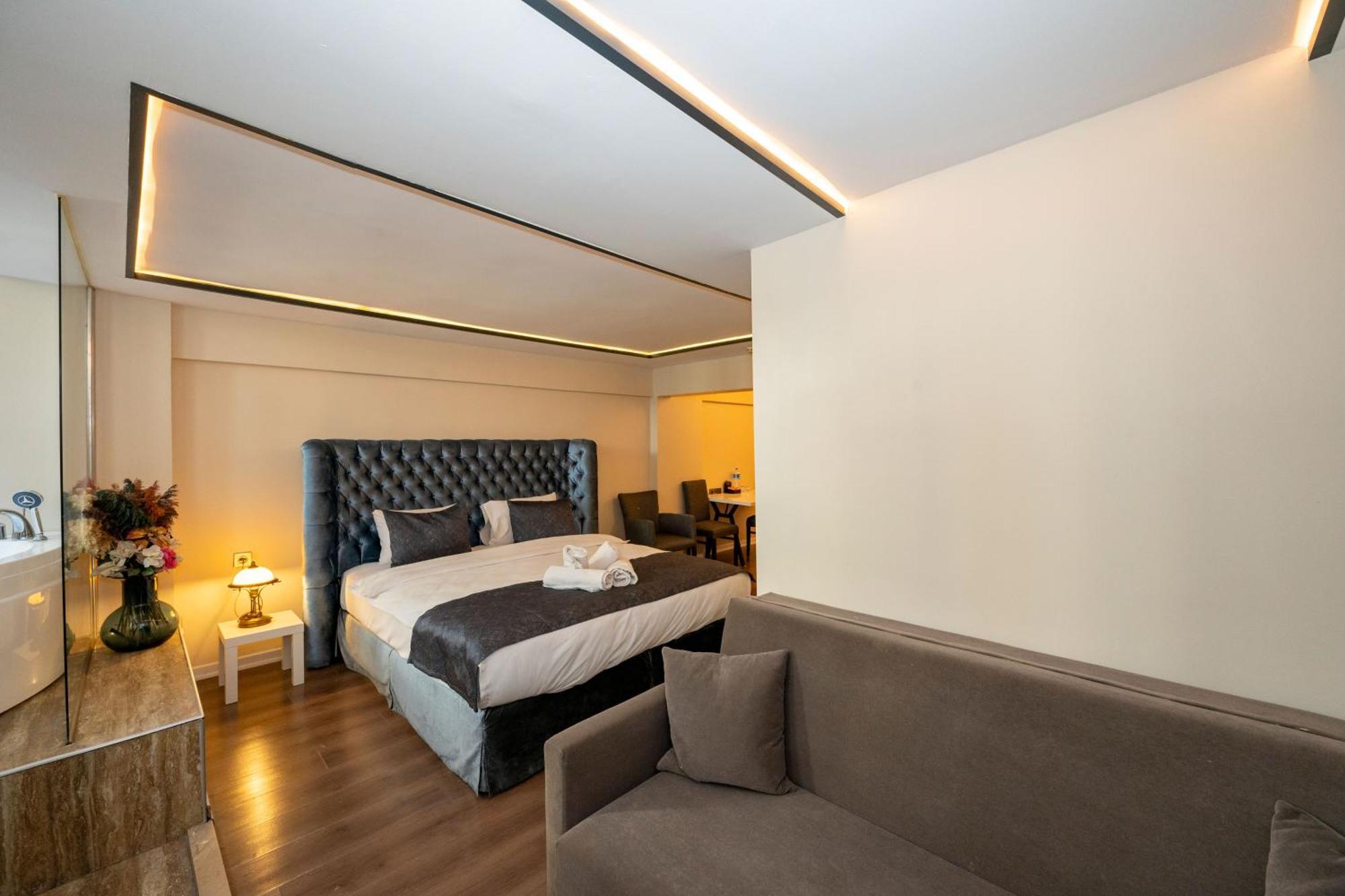 King Suite
