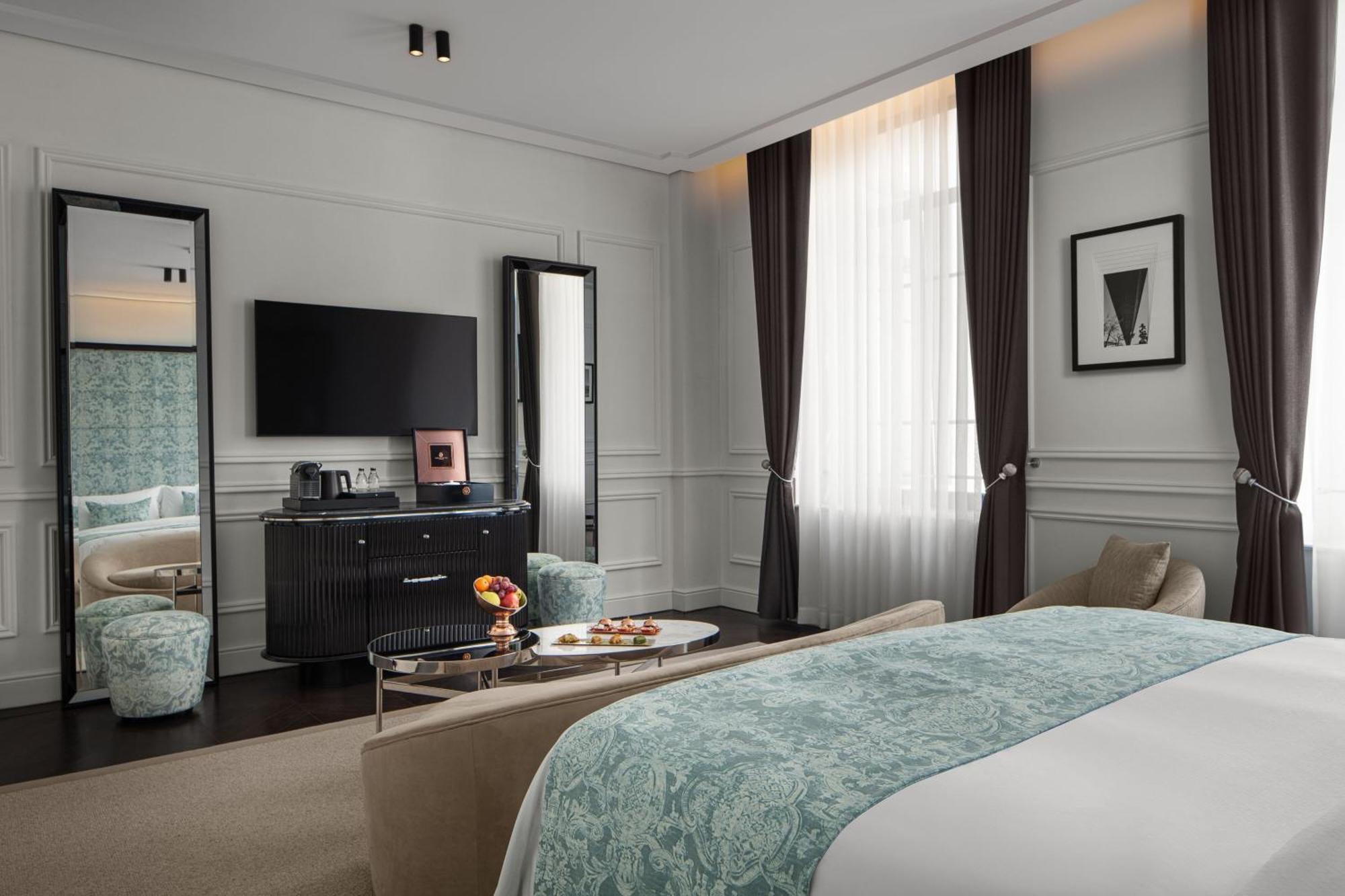 Sanasaryan Han King Suite