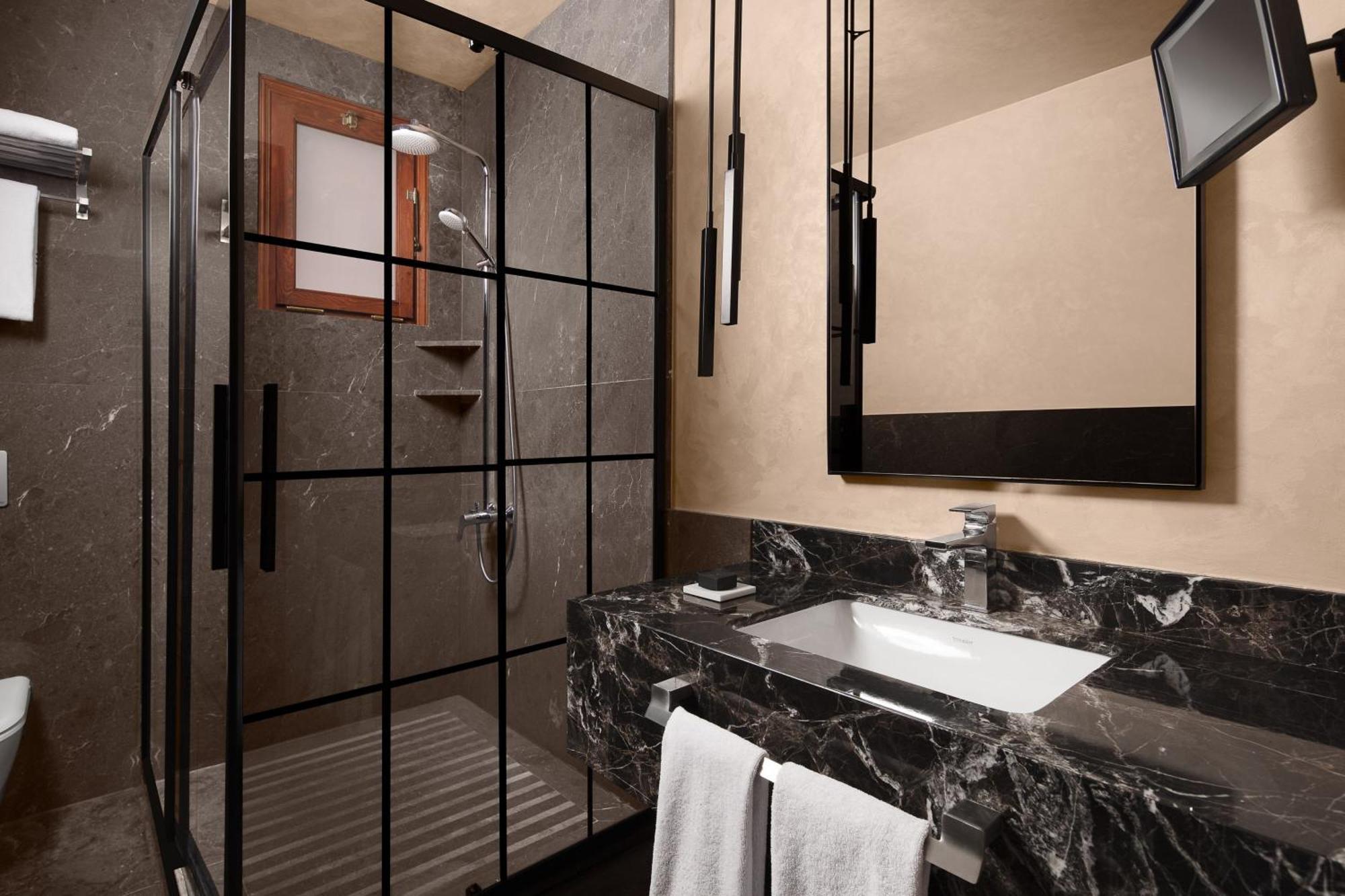 Galata House Premium King