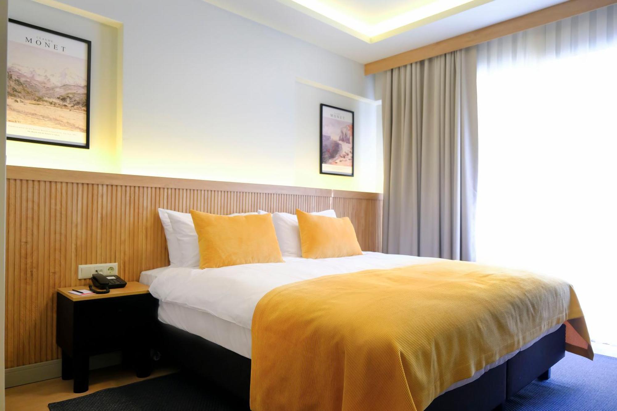 Superior Double Room,1603818576:JPEG