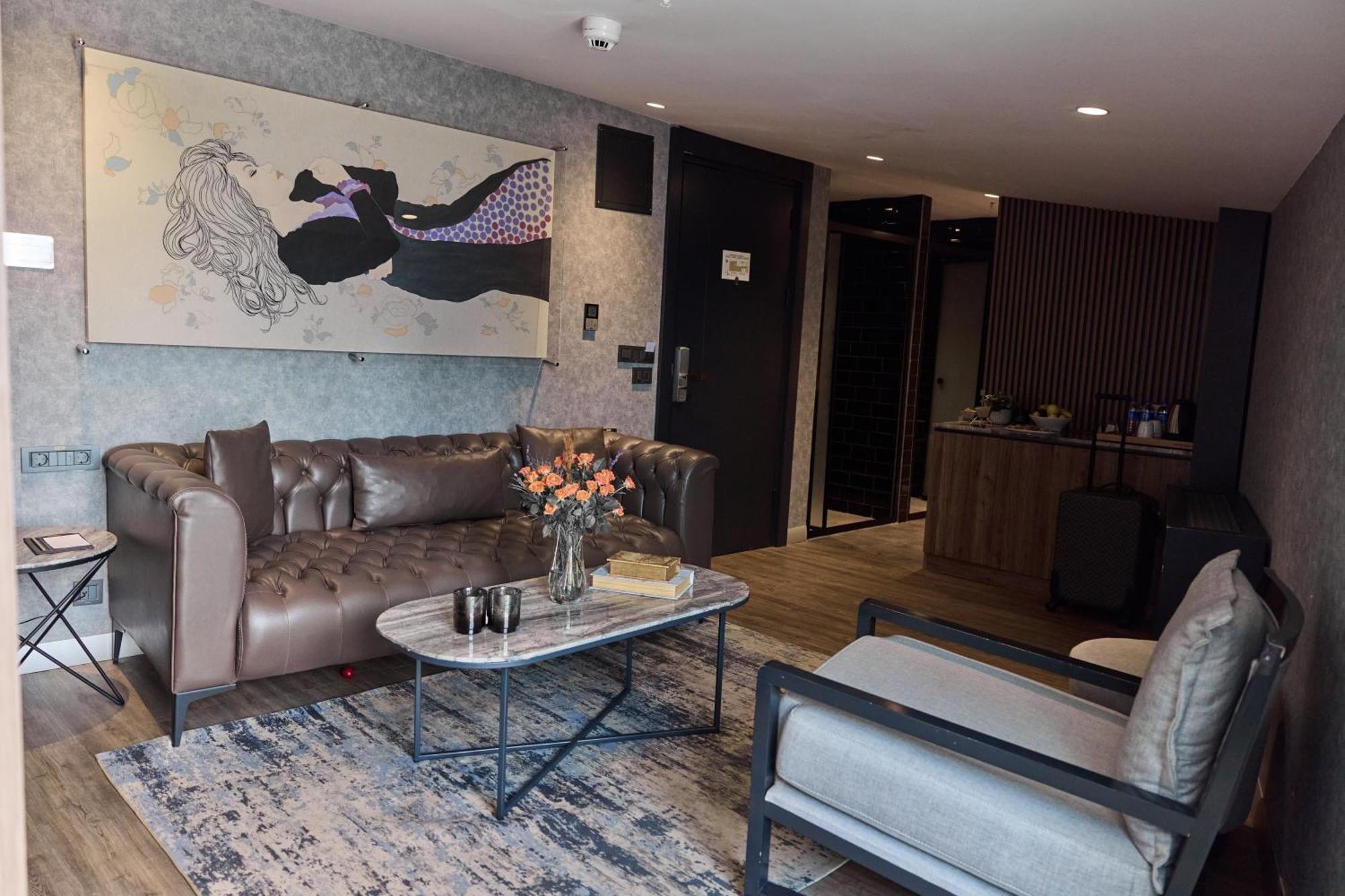 Suite City View