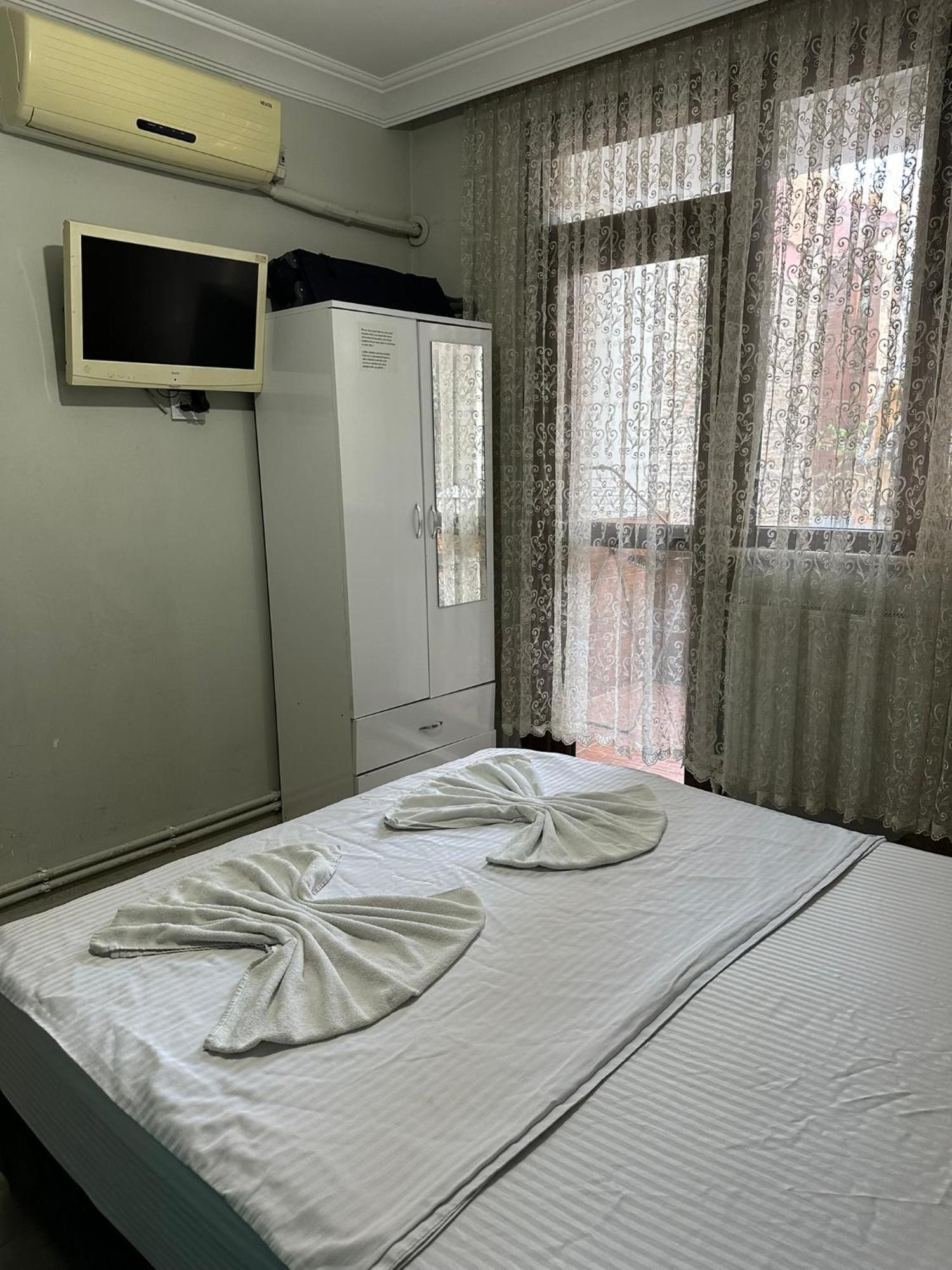 Two-Bedroom Deluxe Apartment