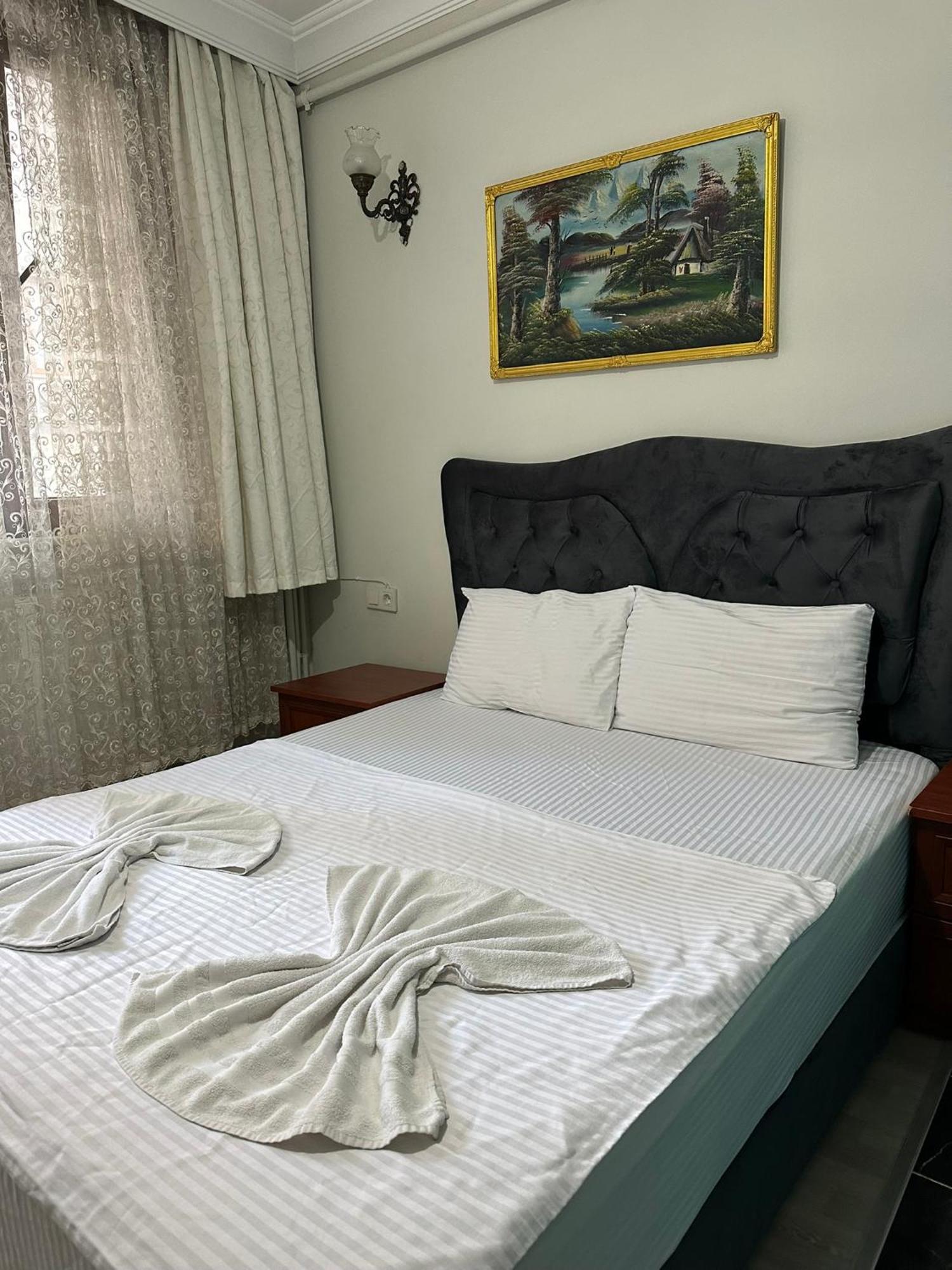 Two-Bedroom Deluxe Apartment