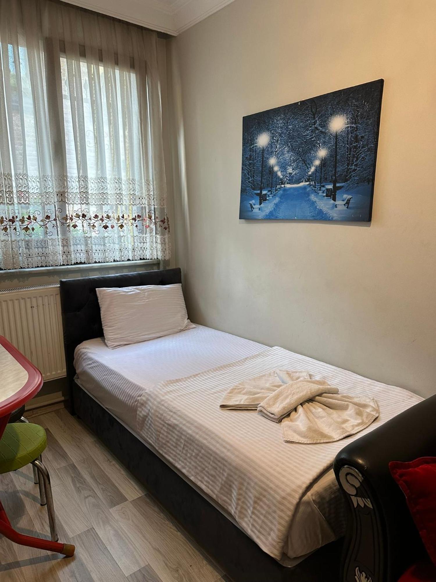 Two-Bedroom Deluxe Apartment