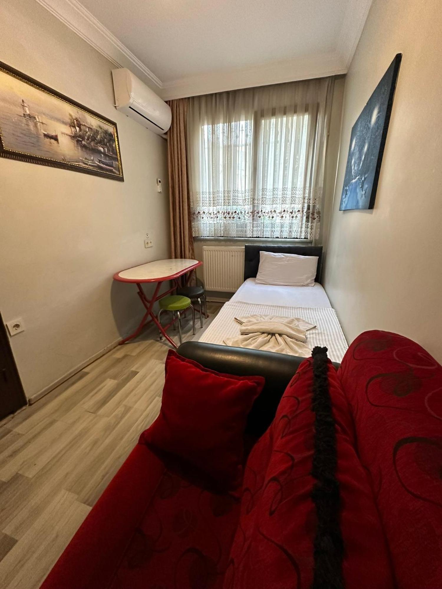 Two-Bedroom Deluxe Apartment