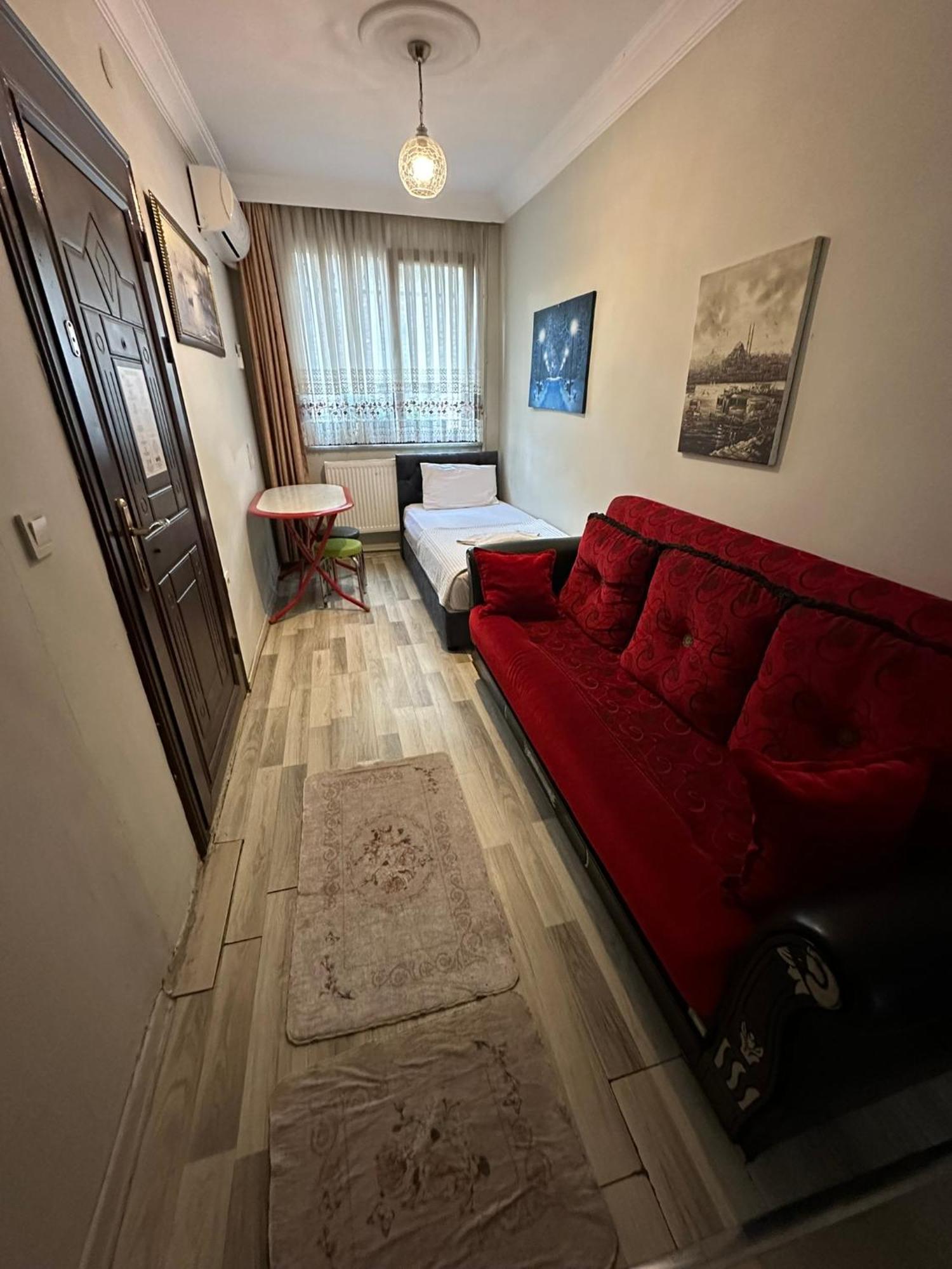 Two-Bedroom Deluxe Apartment