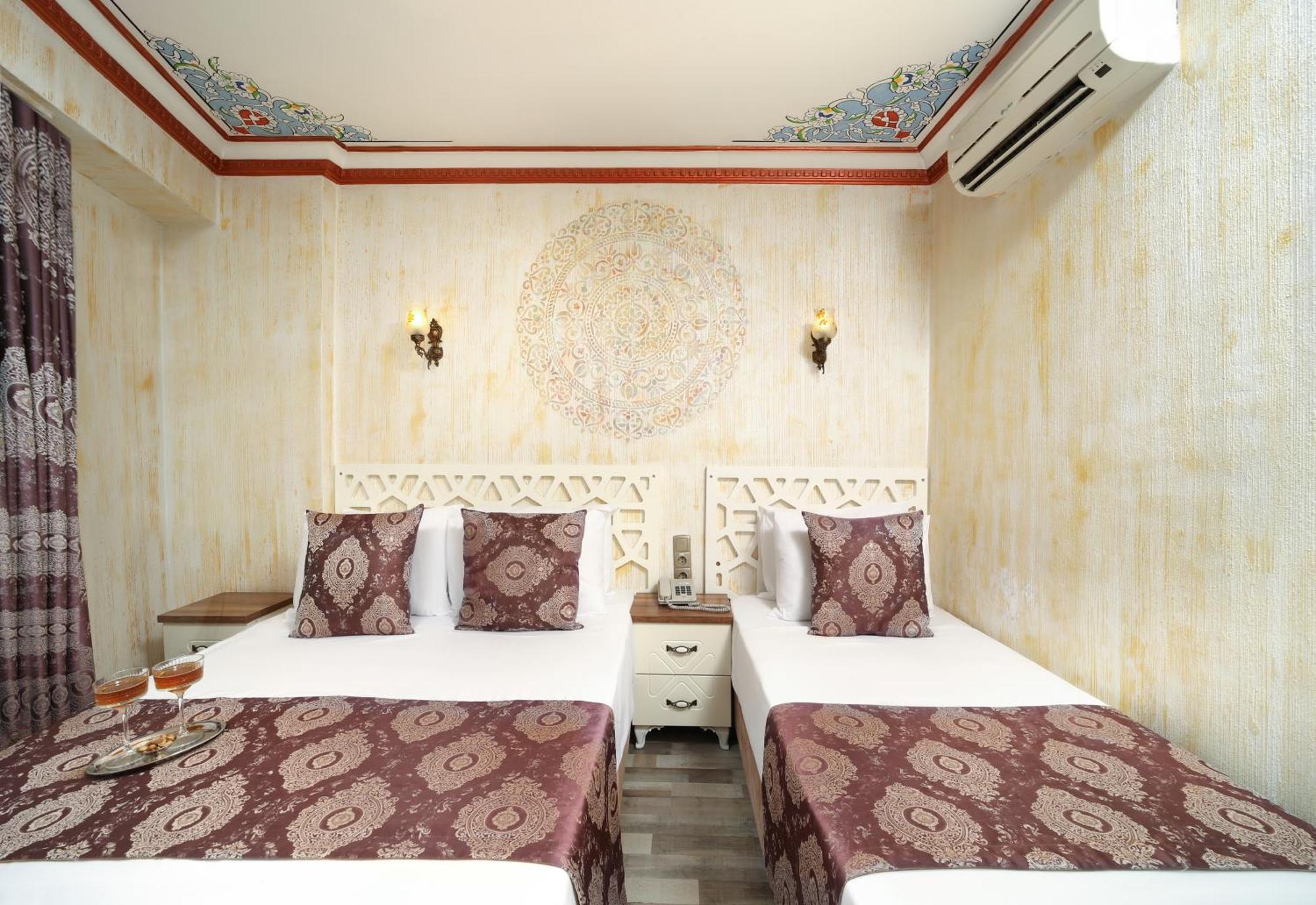 Comfort Triple Room