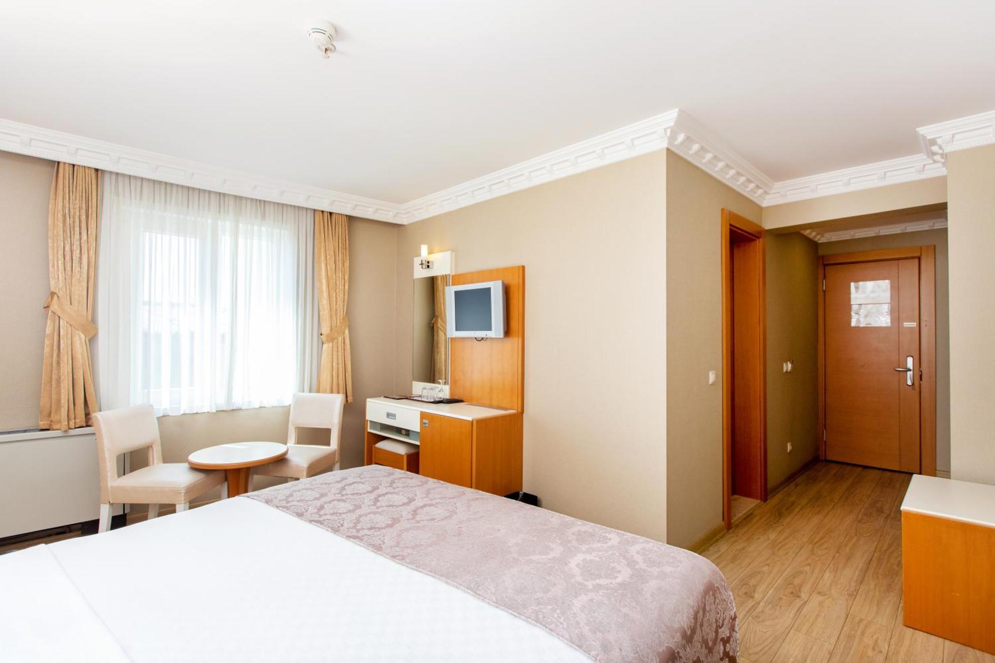 Standard Double or Twin Room