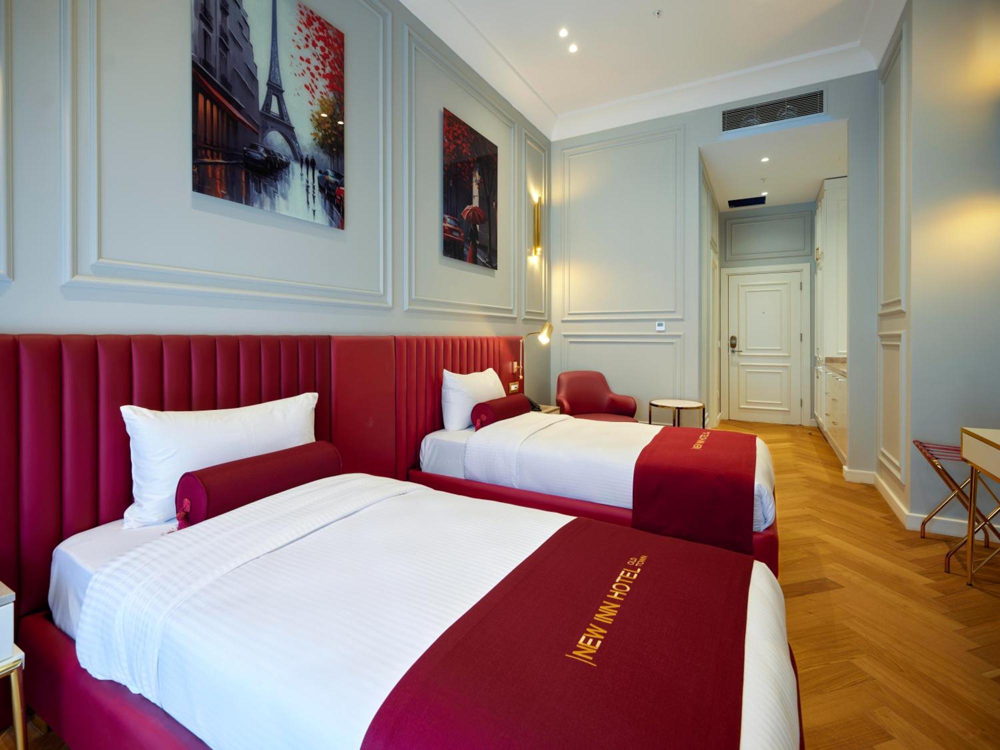 Deluxe Double or Twin Room