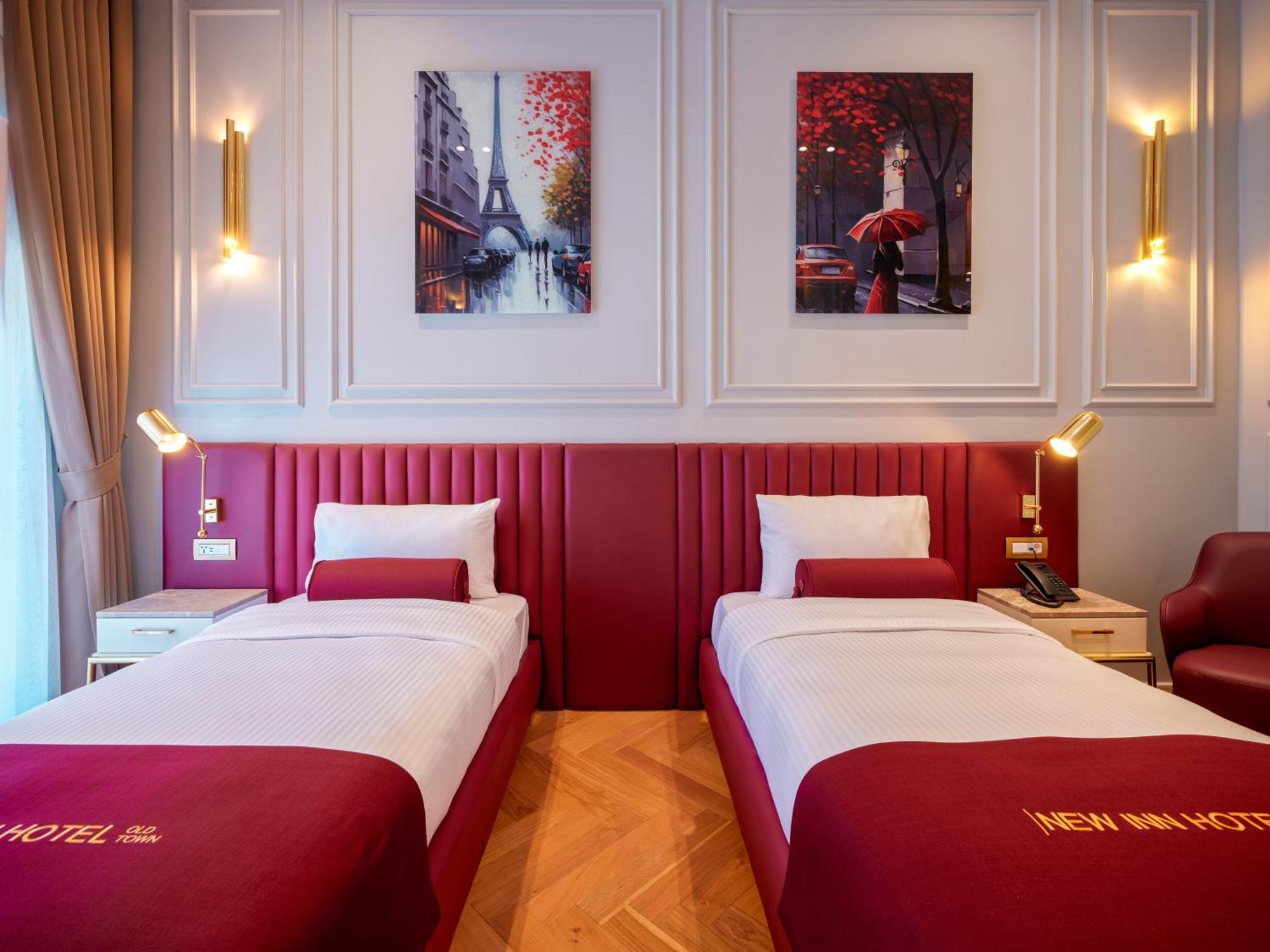 Deluxe Double or Twin Room