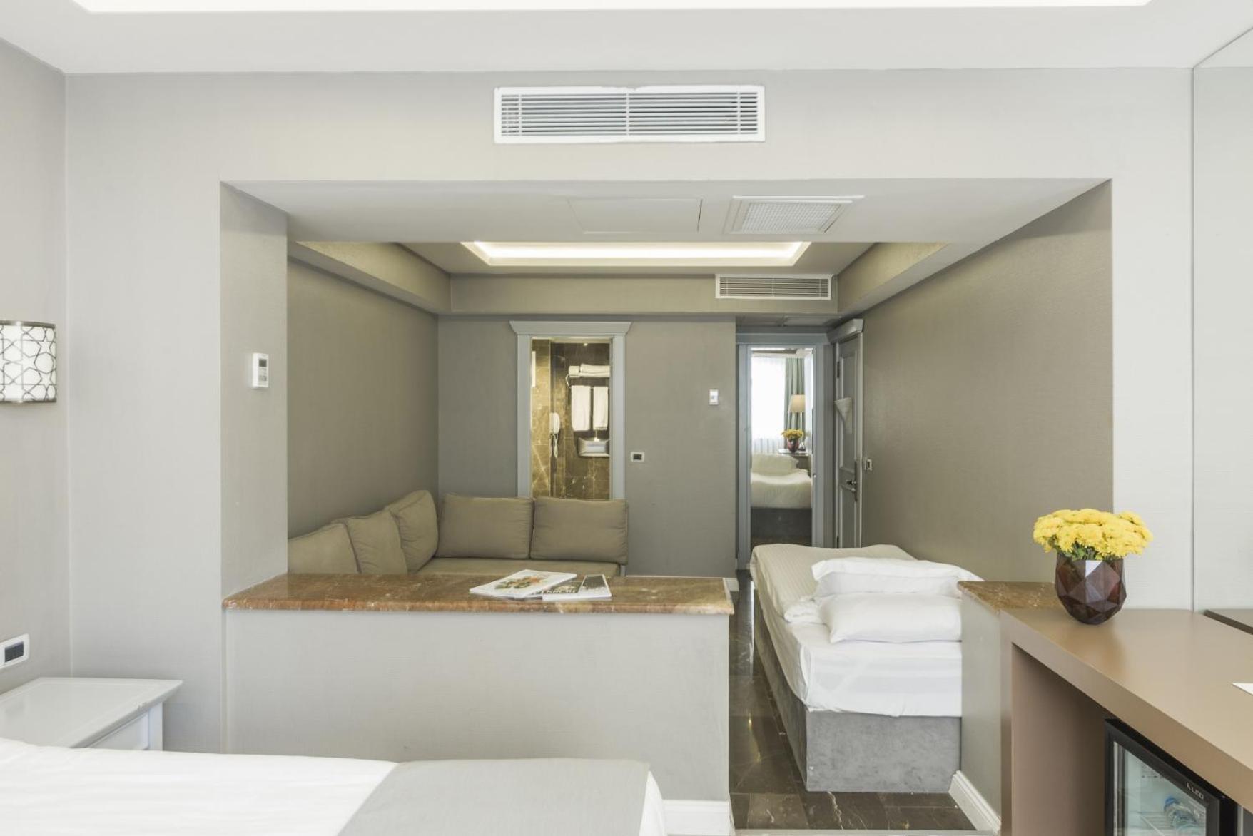 Standard Family Room