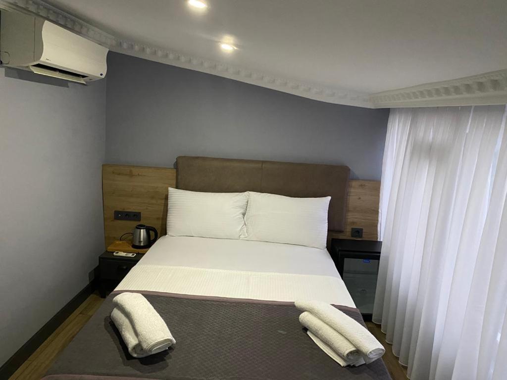 Single Room,1634374709:JPEG