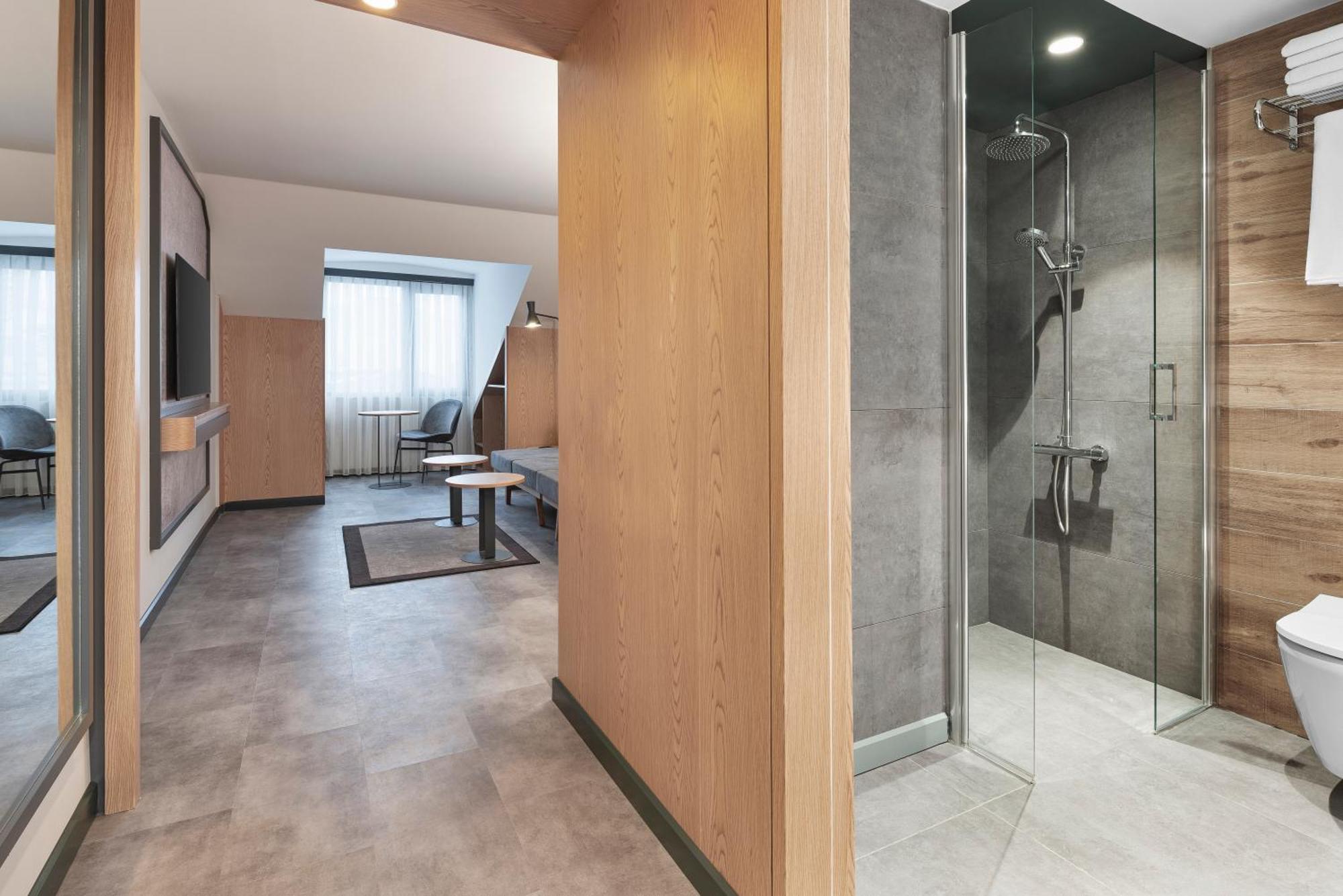 King Suite