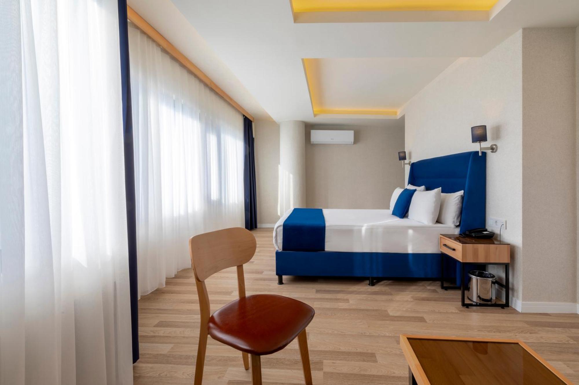 Annex Junior Suite