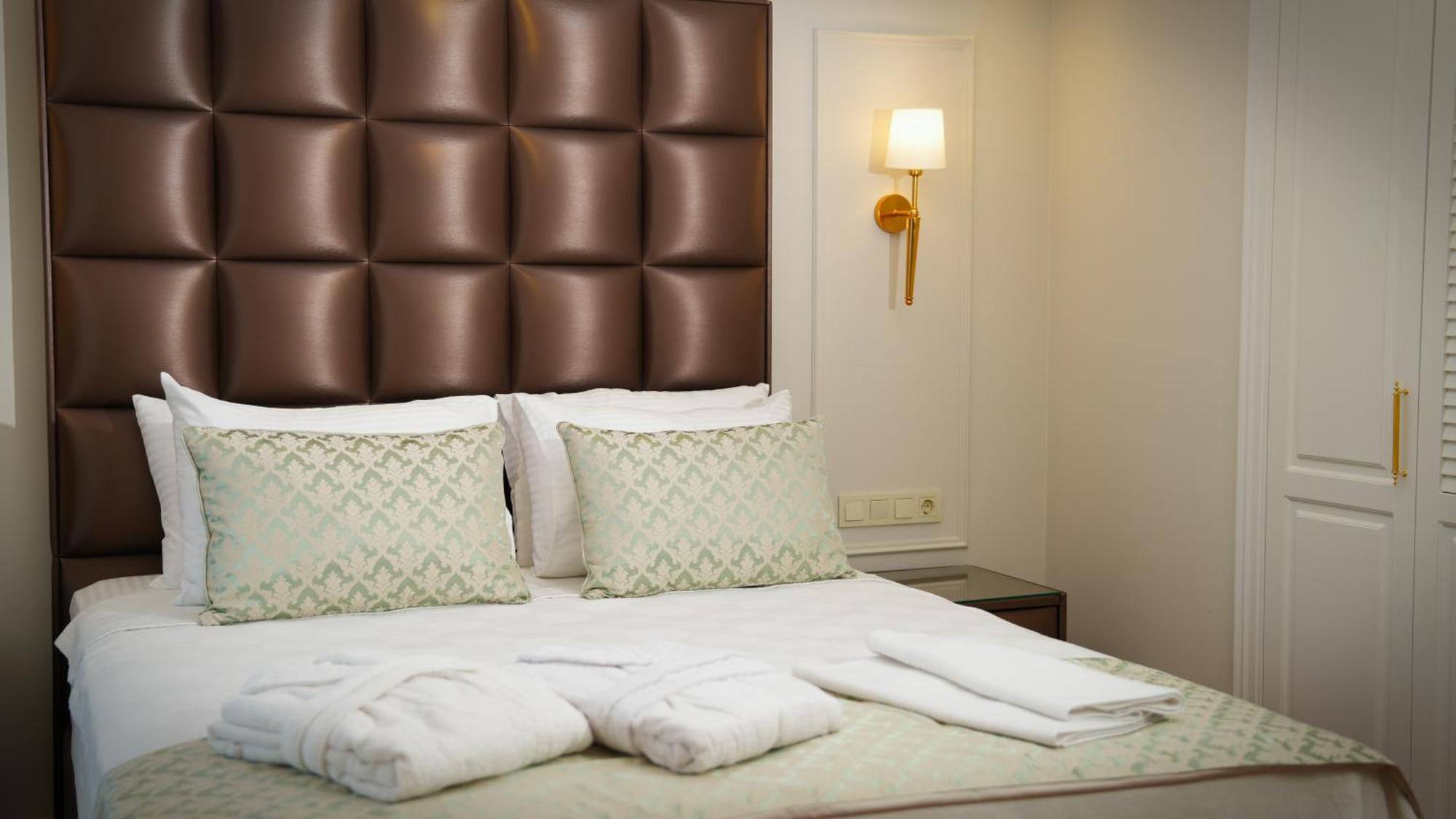 Superior Queen Room