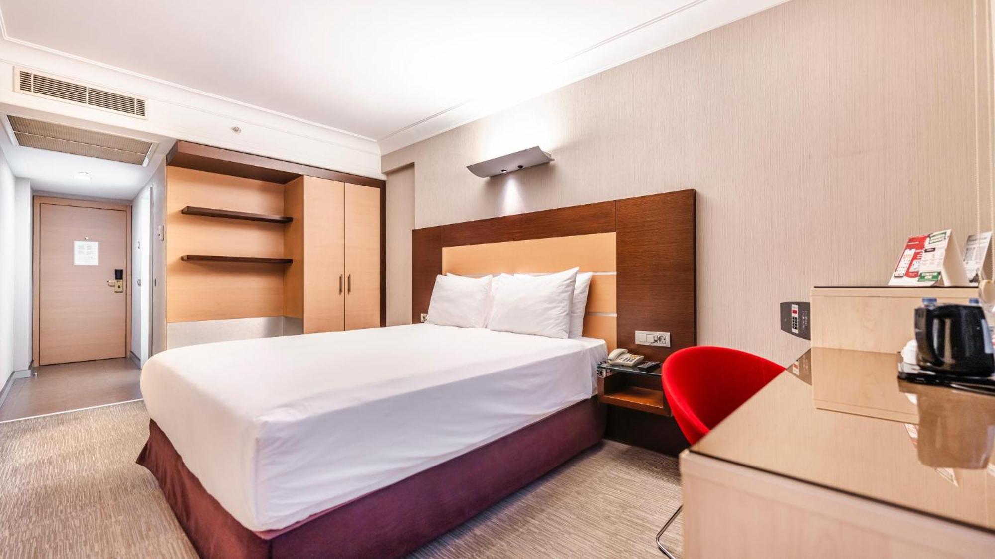 Standard Double Room,1642315975:JPEG