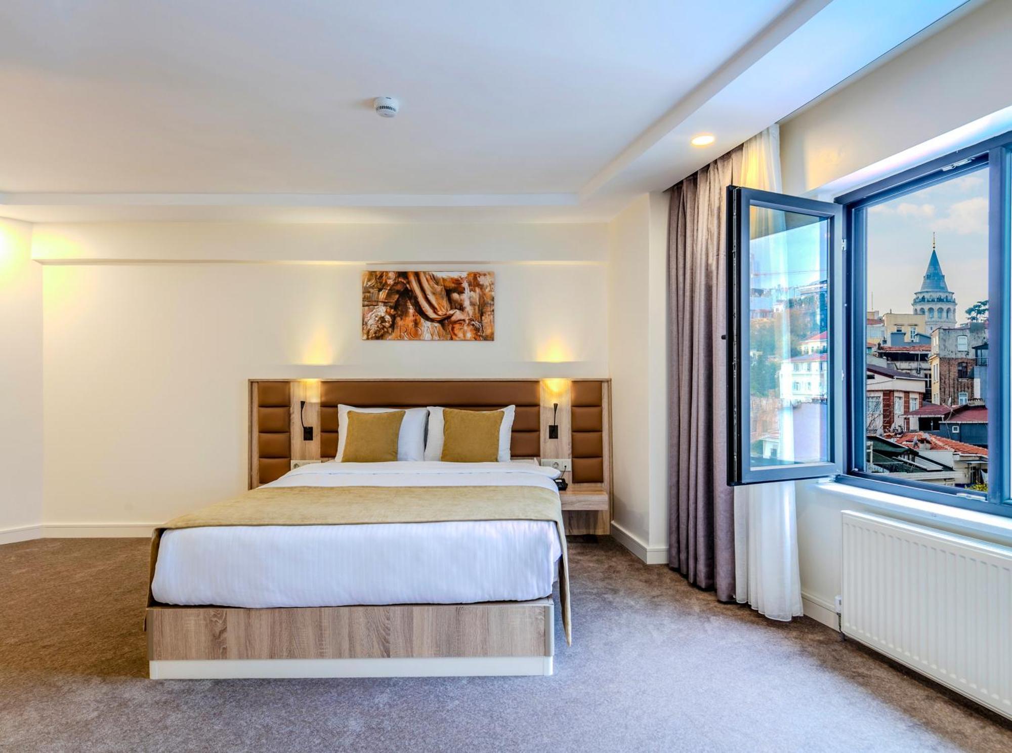 Queen Room