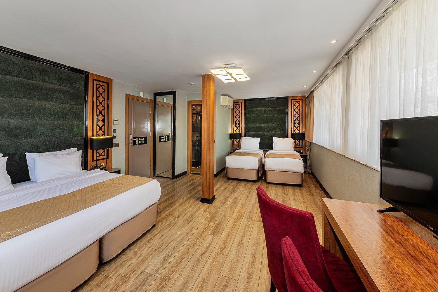 Family Room with Sea View,1664659069:JPEG