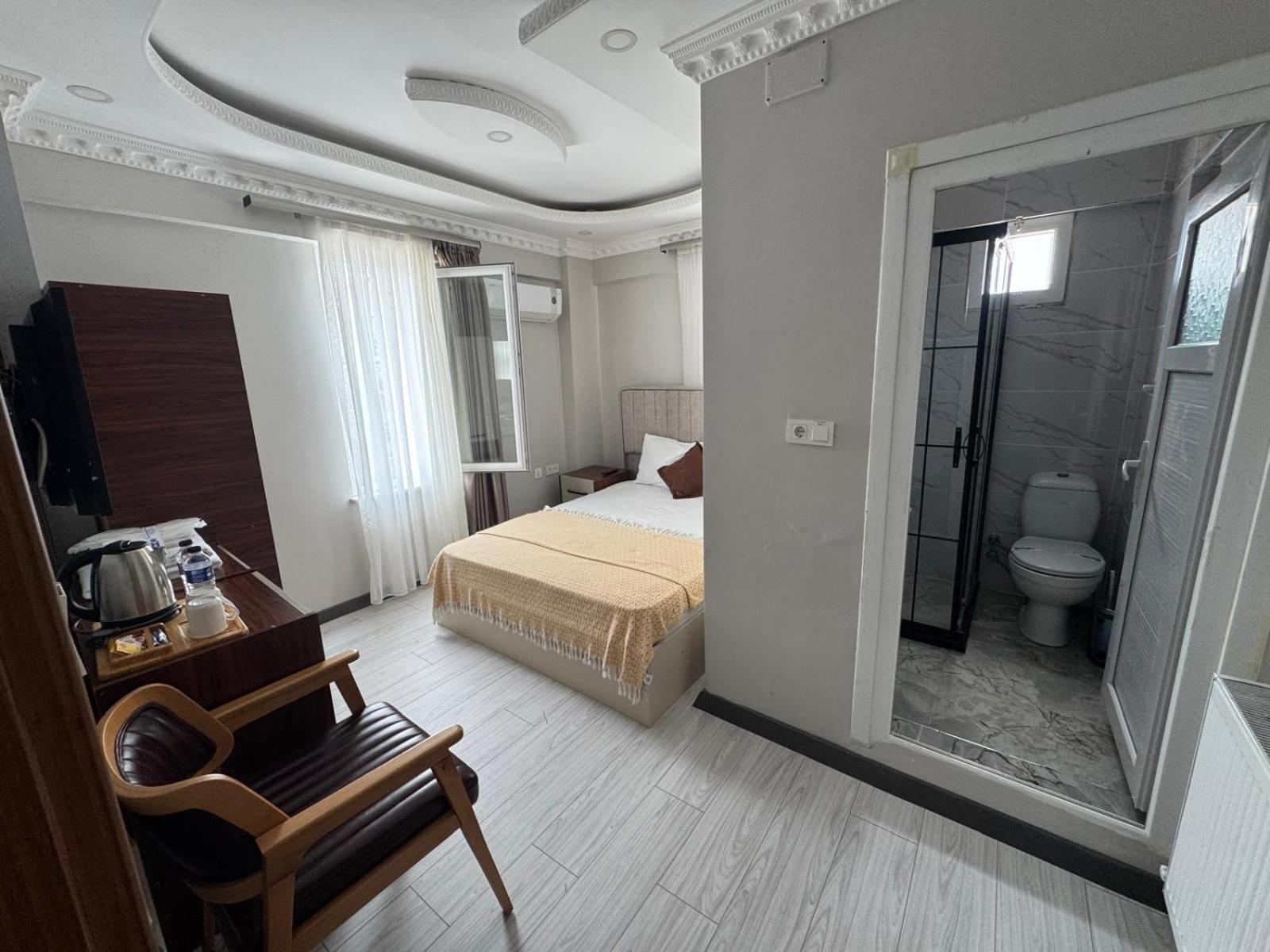 Double Room Garden View