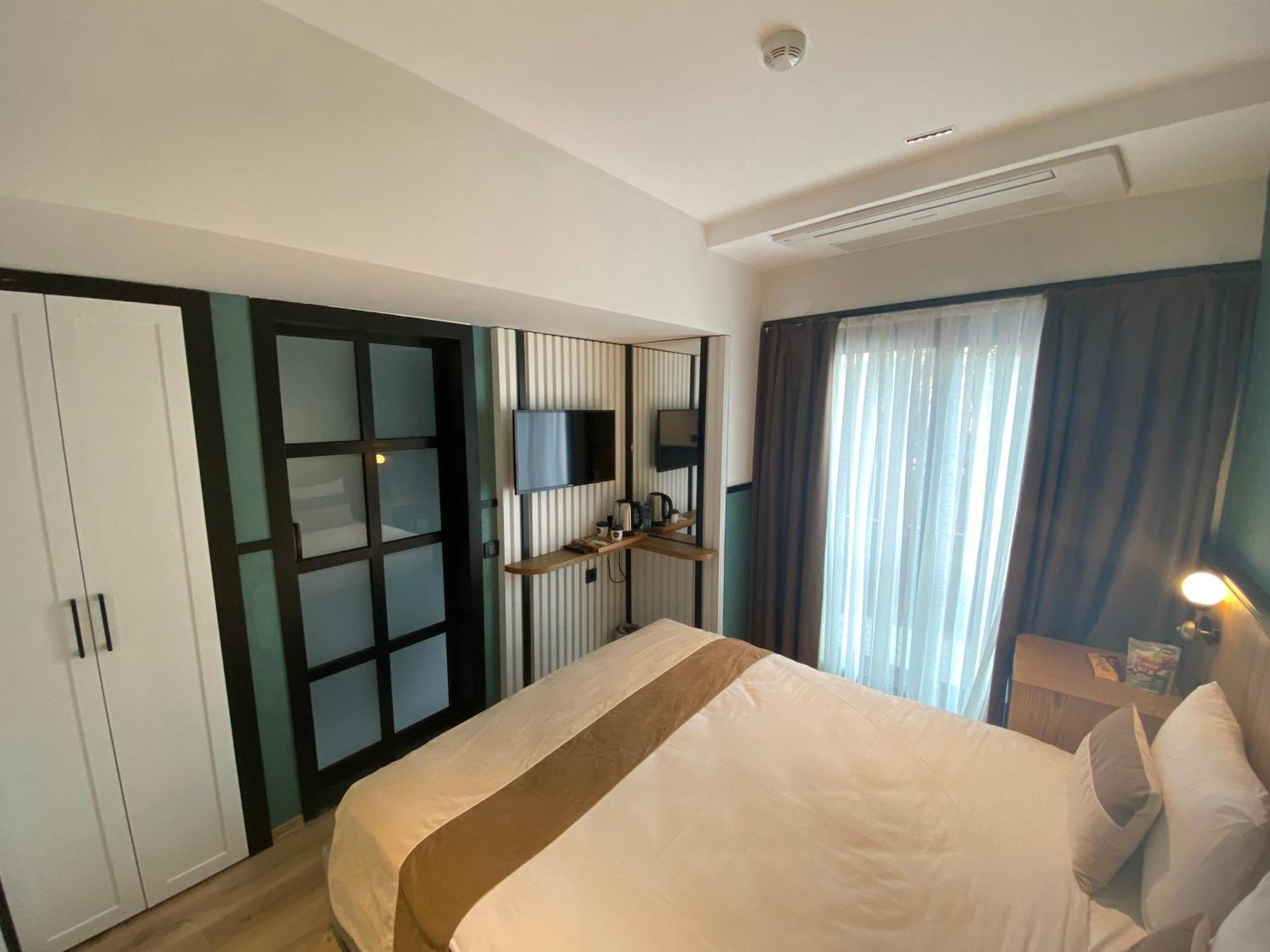 Economy Double Room