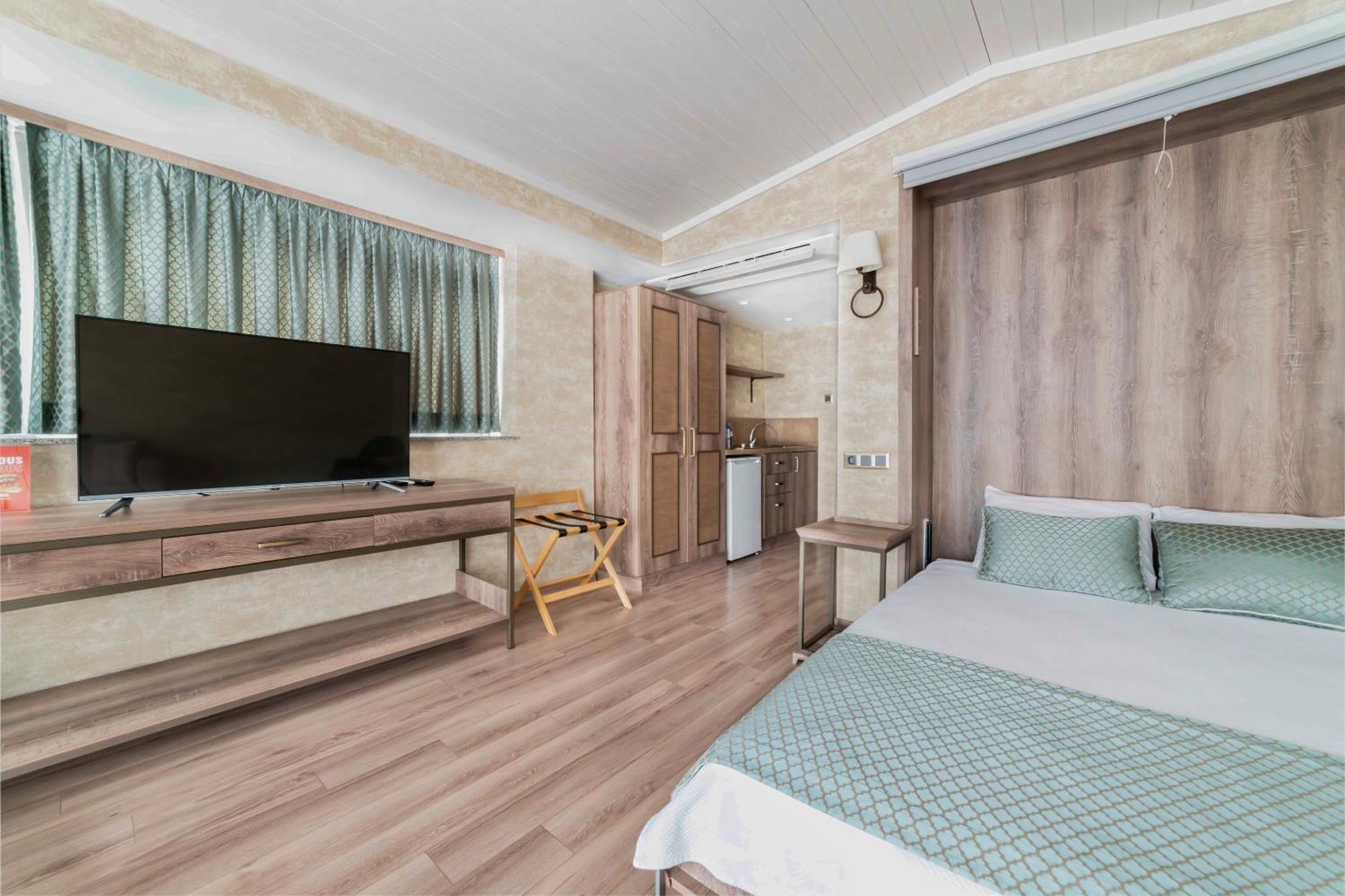 Deluxe Double Room Balcony Sea View