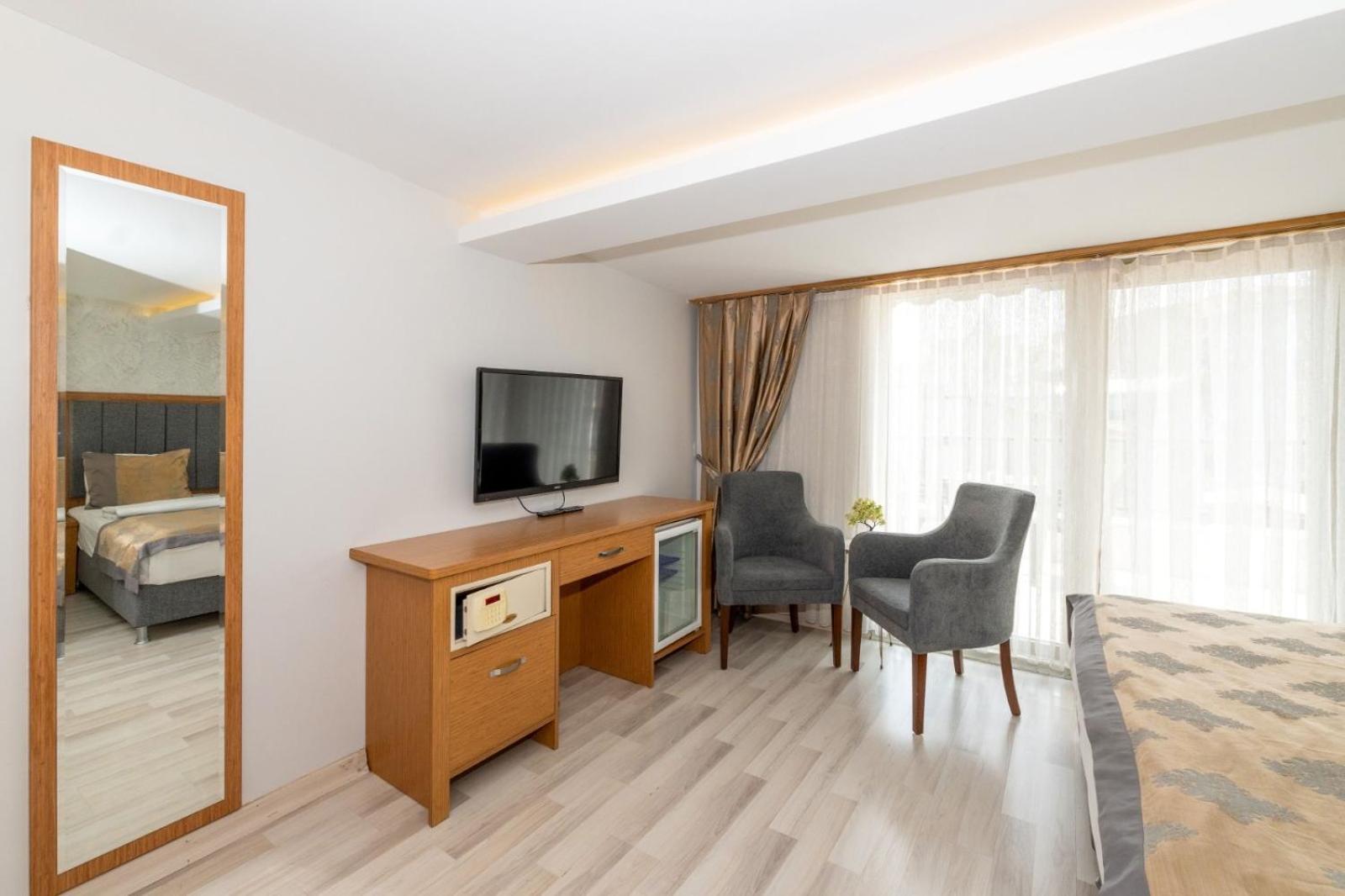 Deluxe Double Room Balcony