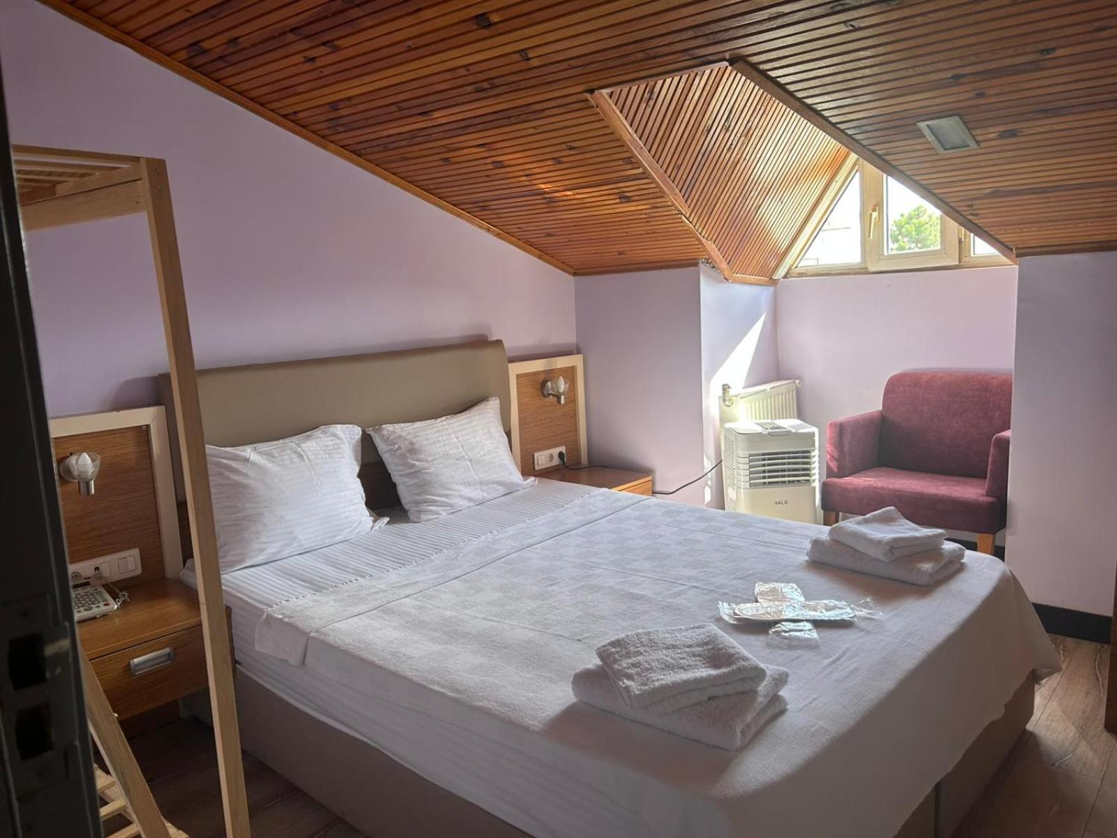 Habitación Doble Económica