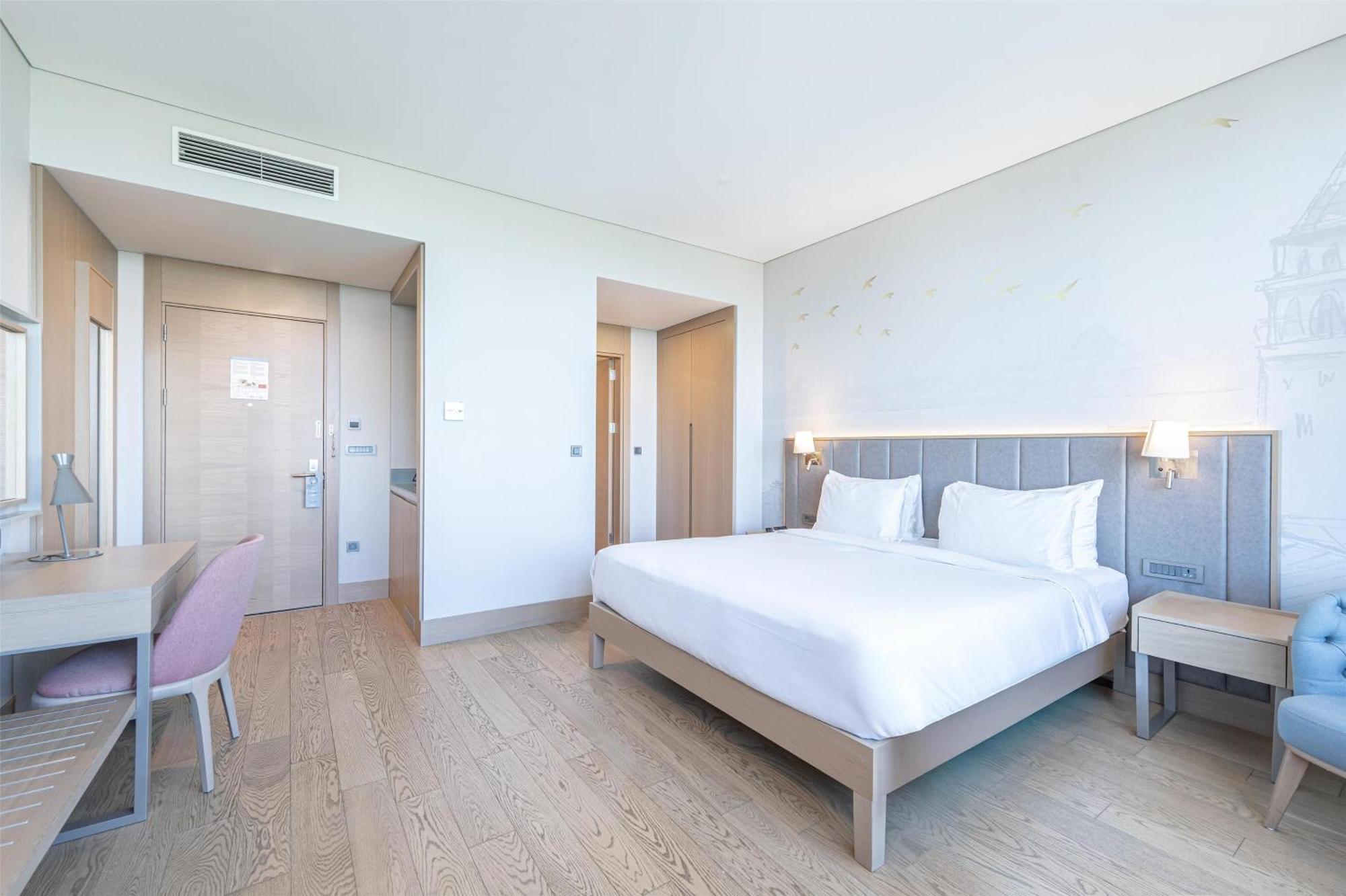 Superior Room Bosphorus View
