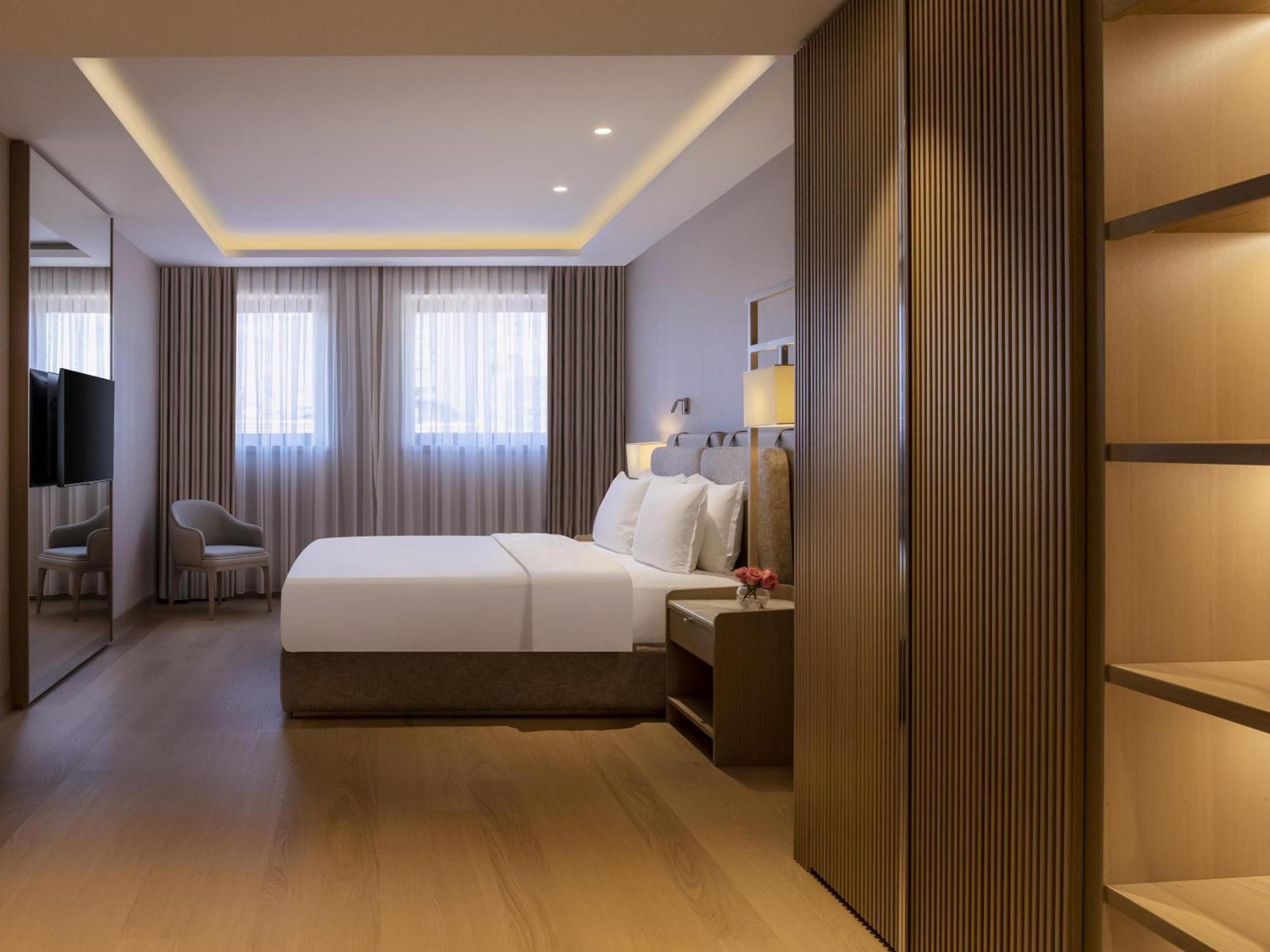 Presidential Suite,1716996312:JPEG