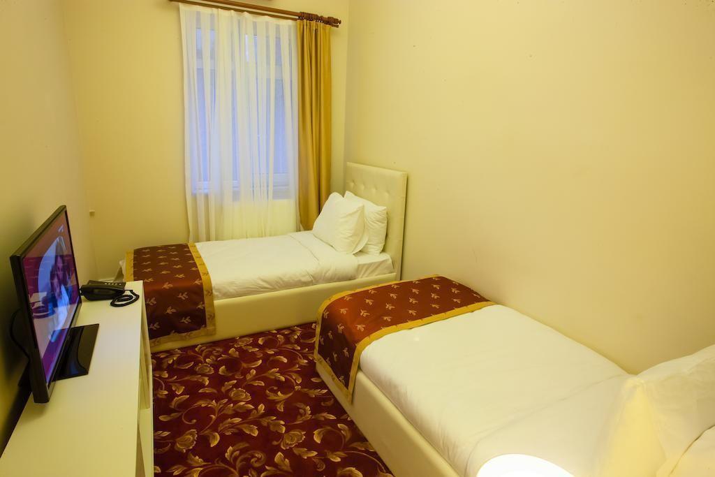 Classic Twin Room