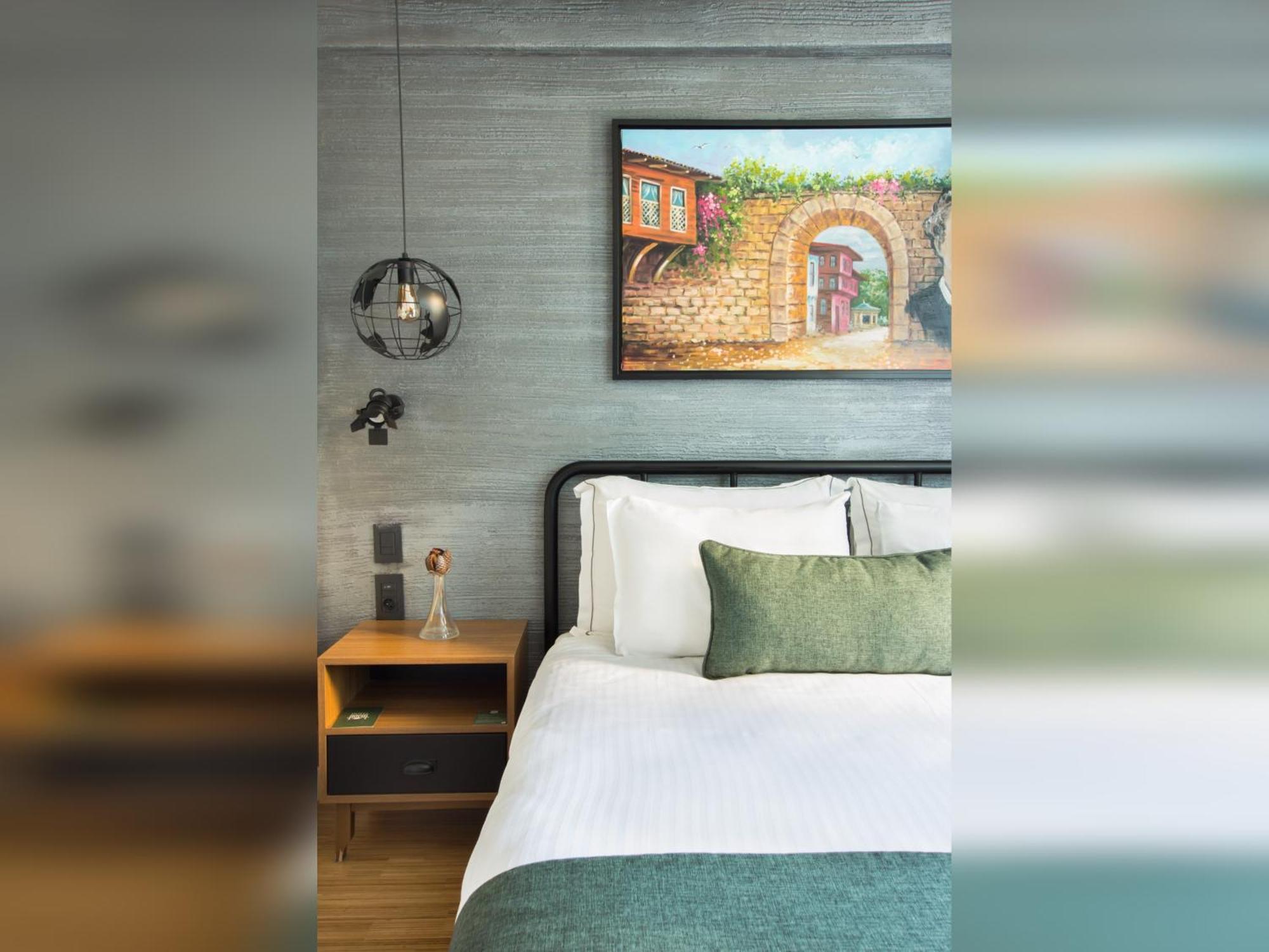 Premier Room