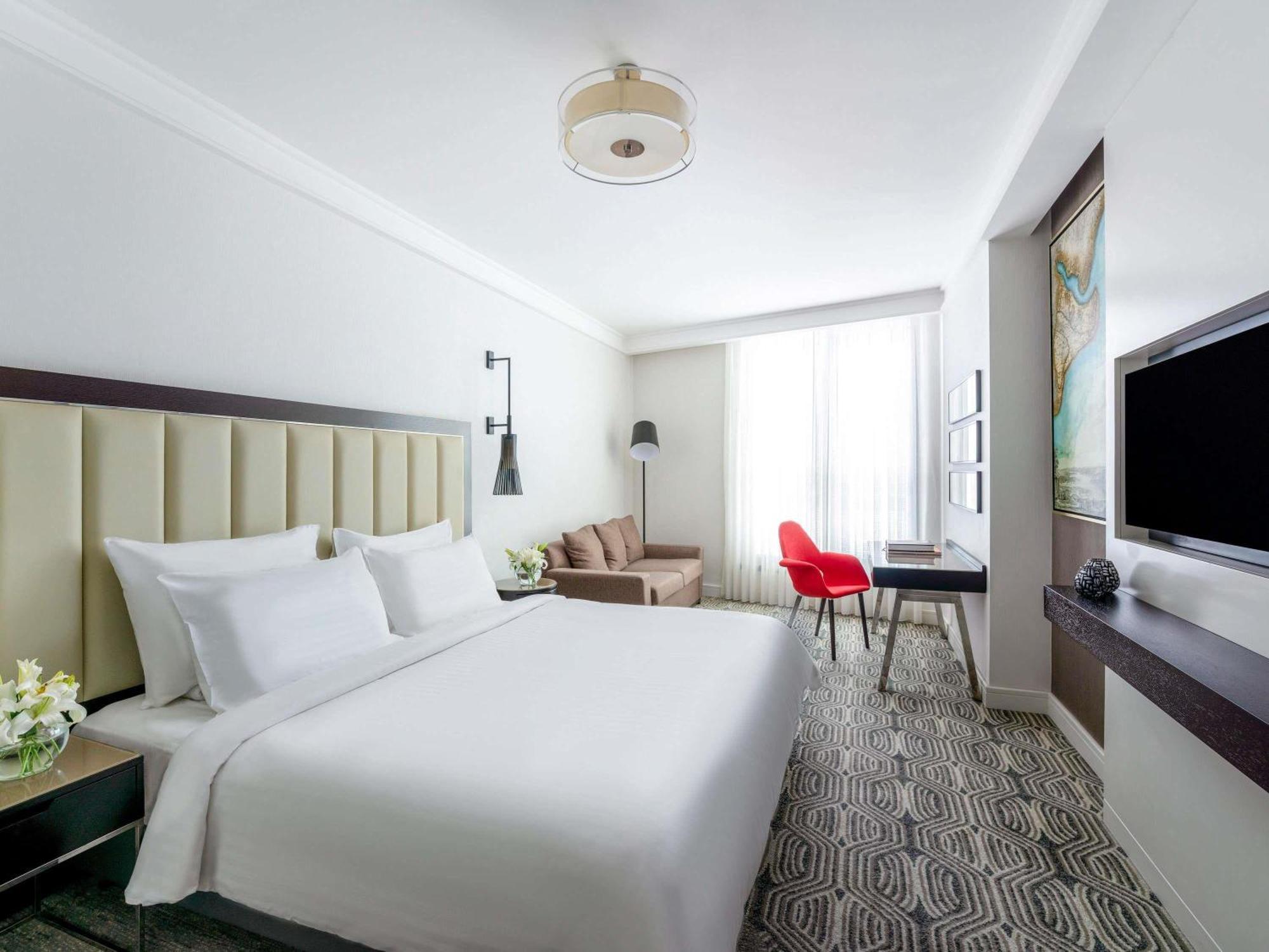 Chambre Lit King-Size Supérieure - Vue sur Ville