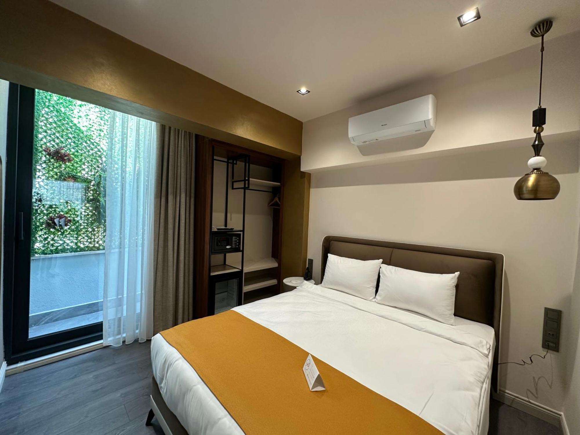 Deluxe Double Room Balcony
