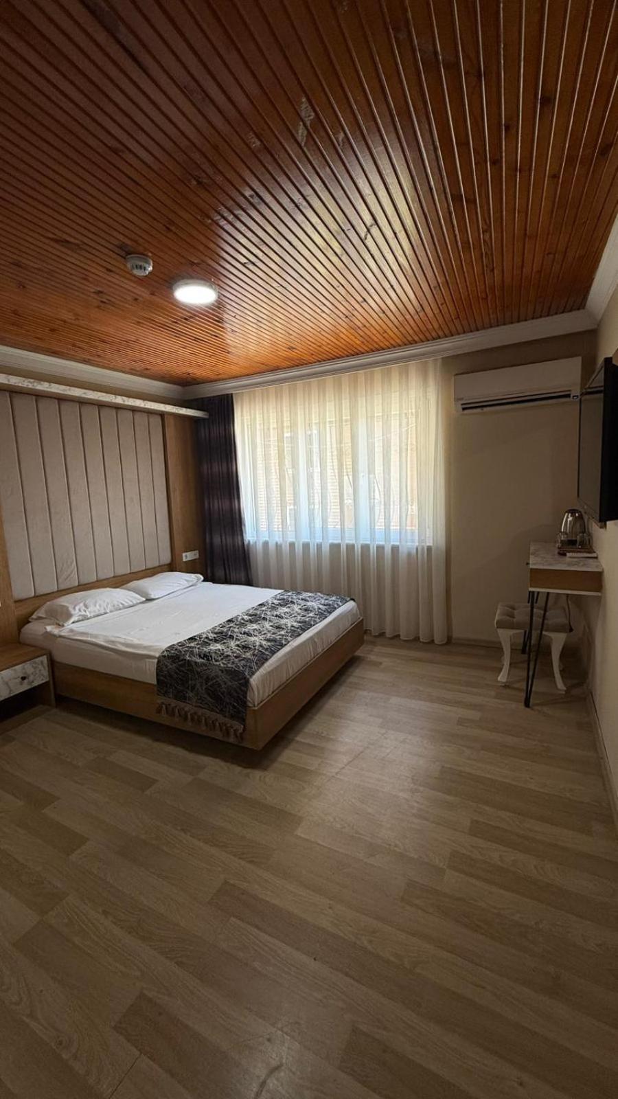 Quarto Duplo Econômico