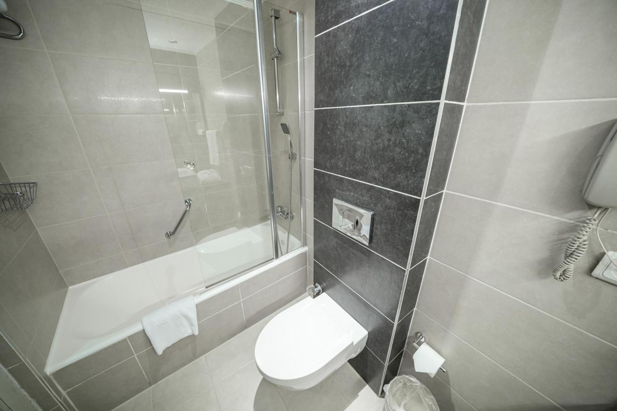 Superior Double Room,1758522811:JPEG