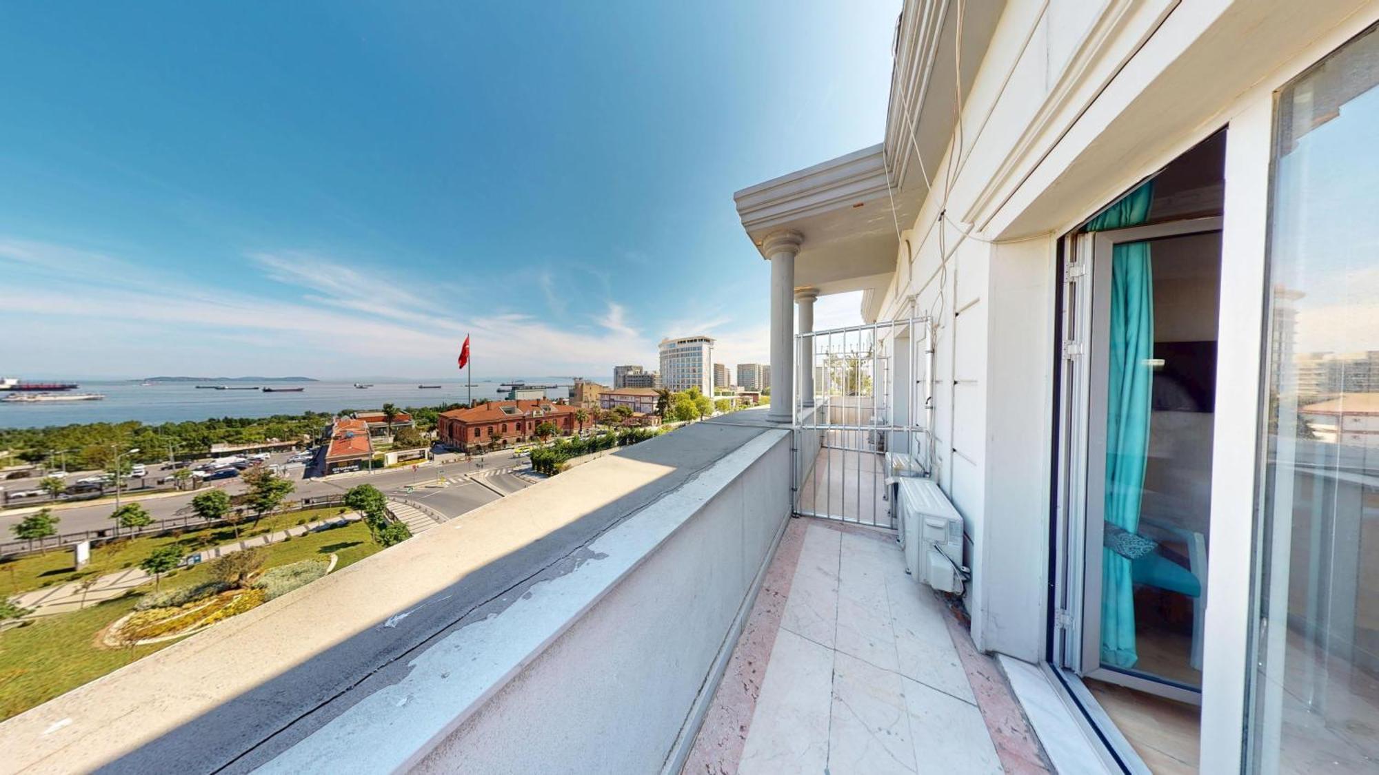 Deluxe Double or Twin Room Sea View