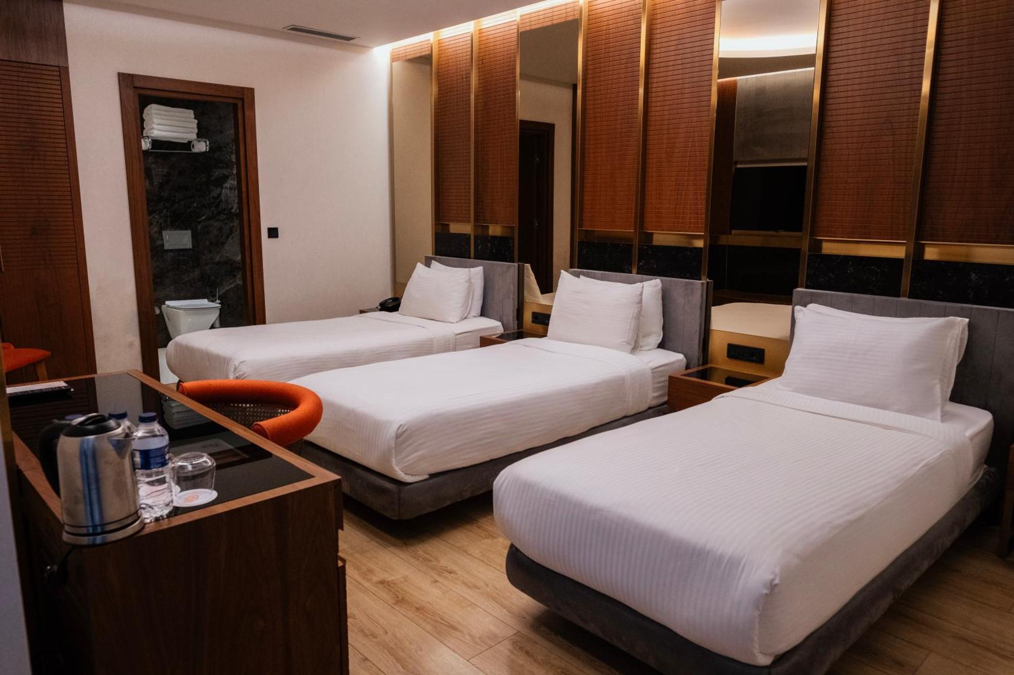 Premier Triple Room
