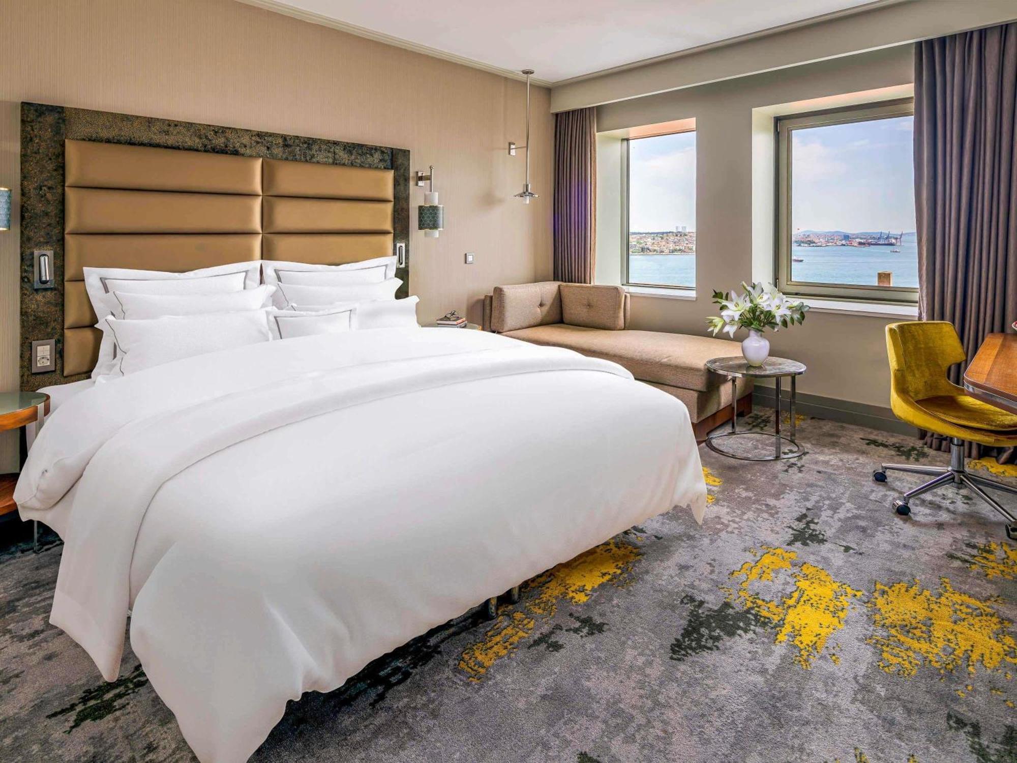 Deluxe Double Room Bosphorus View