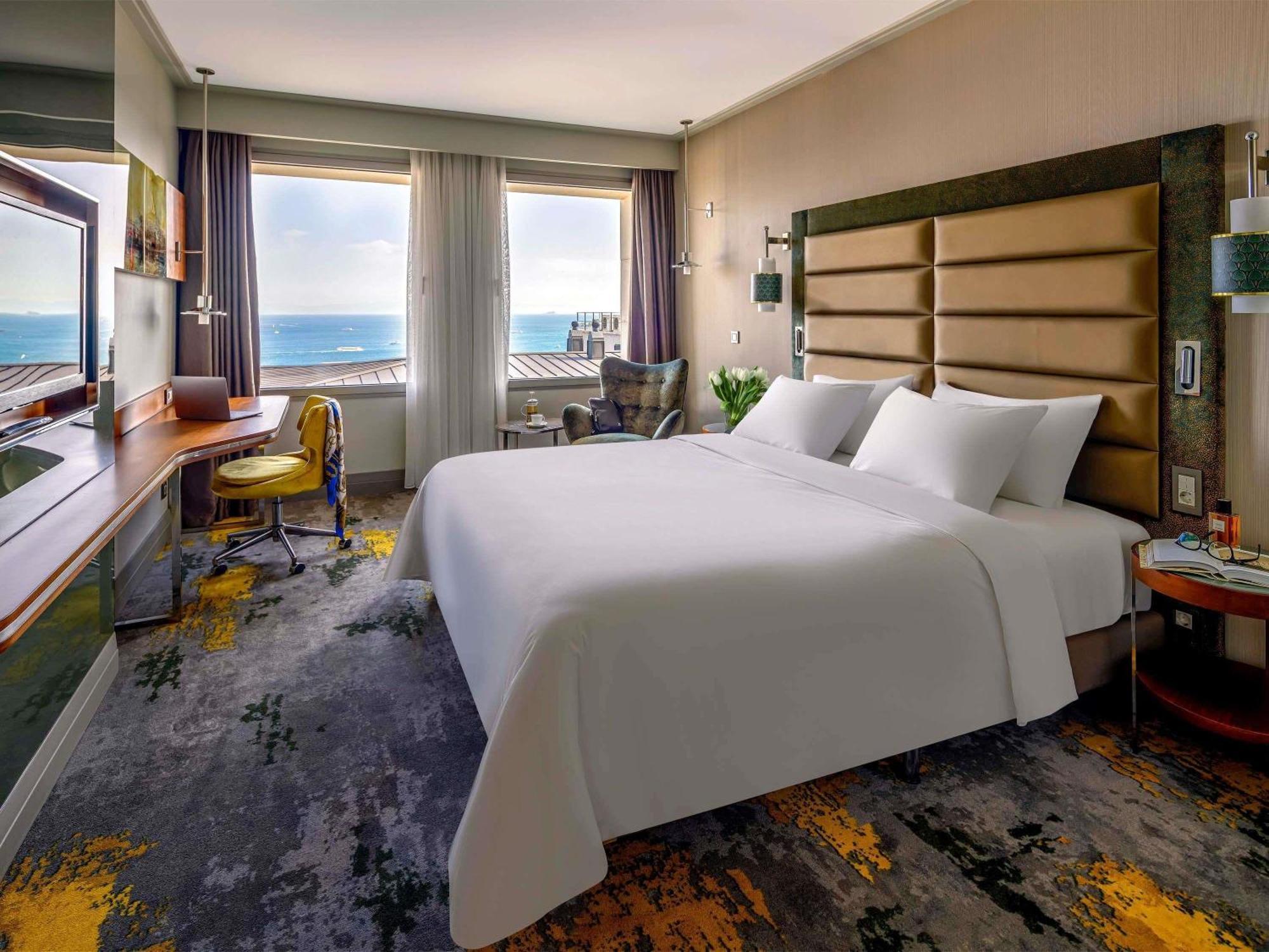 Deluxe Double Room Bosphorus View