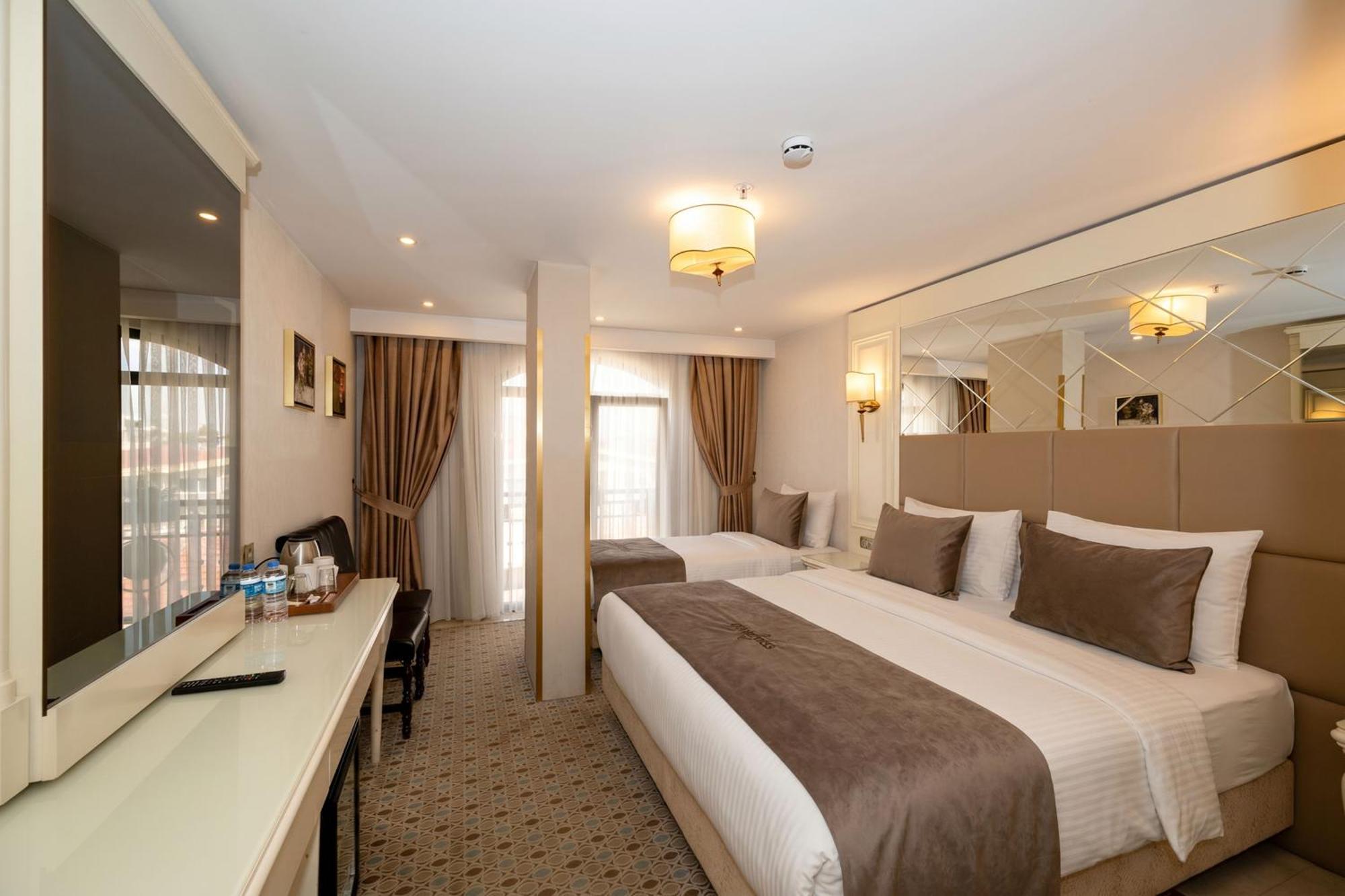 Chambre Triple avec Balconnet