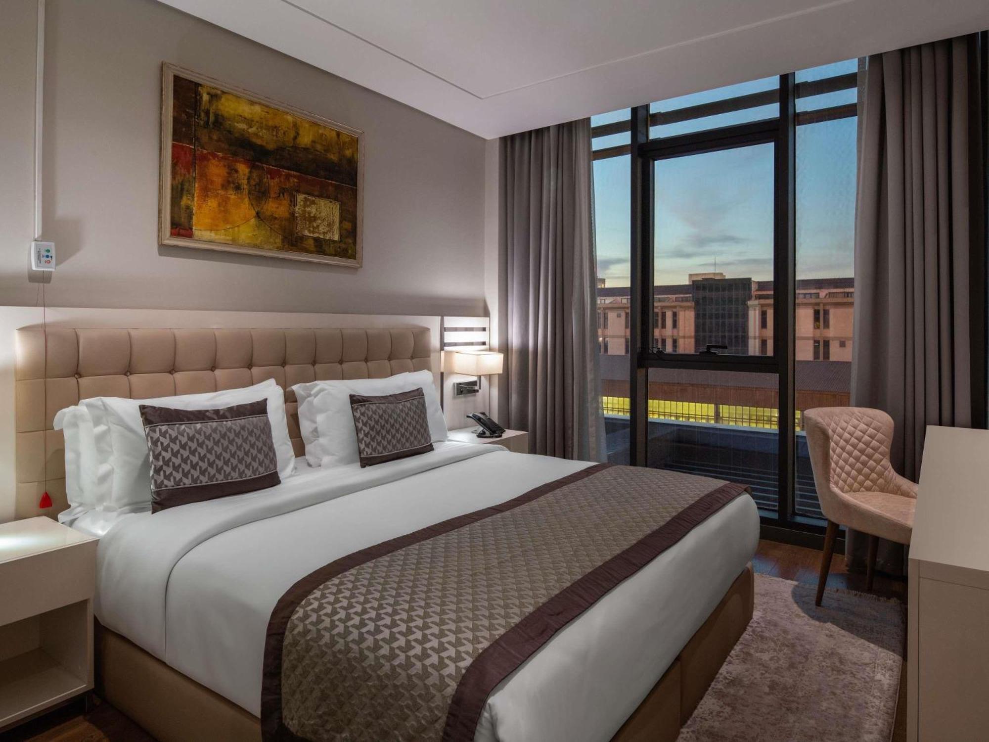 Accessible Deluxe Double Room