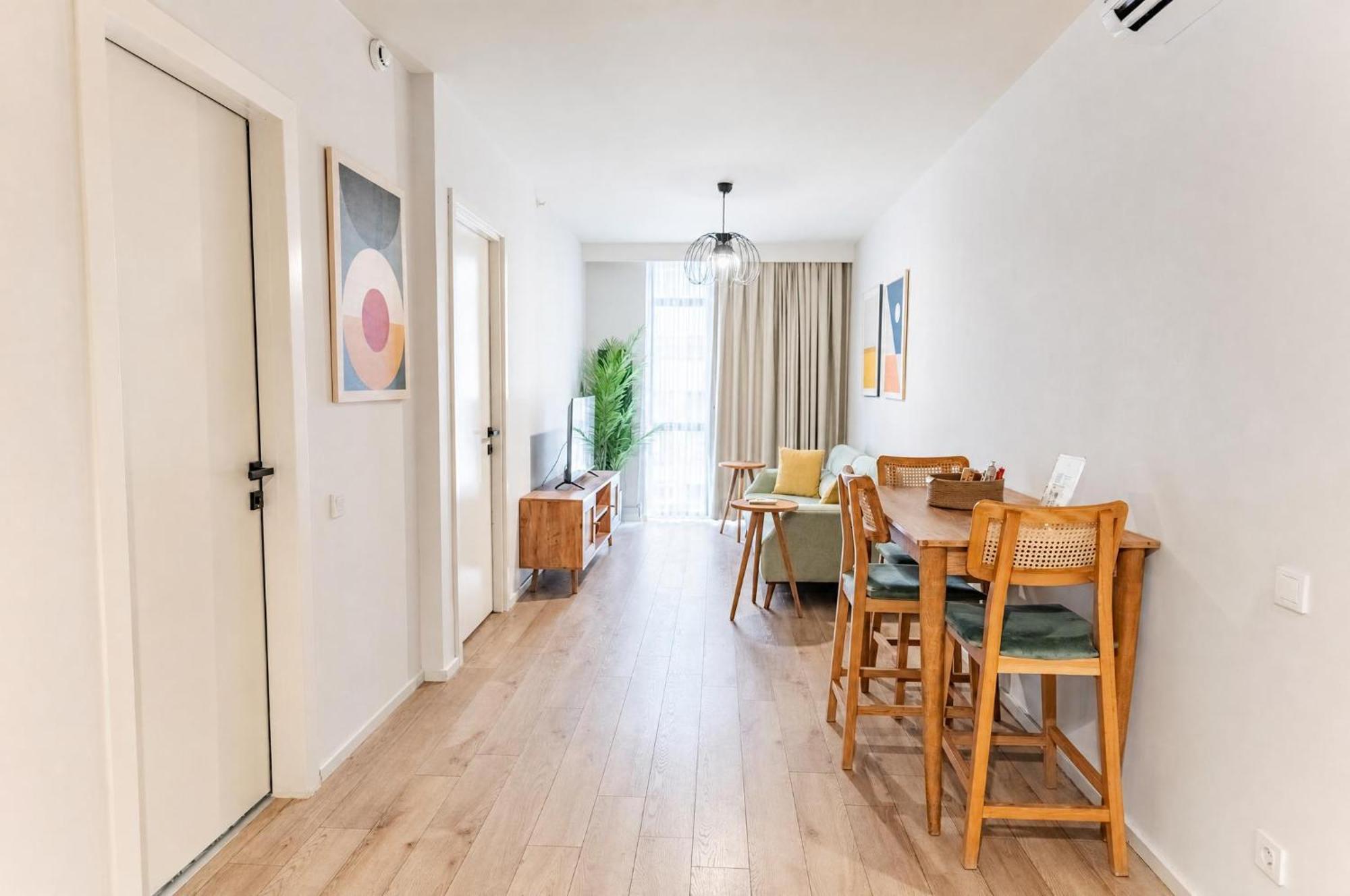 Large Double Room
