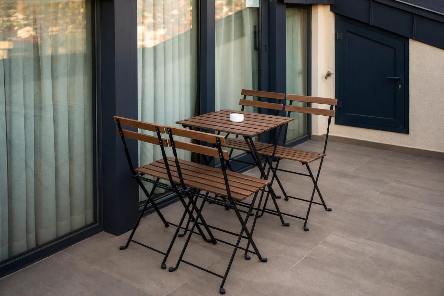 Studio Terrace