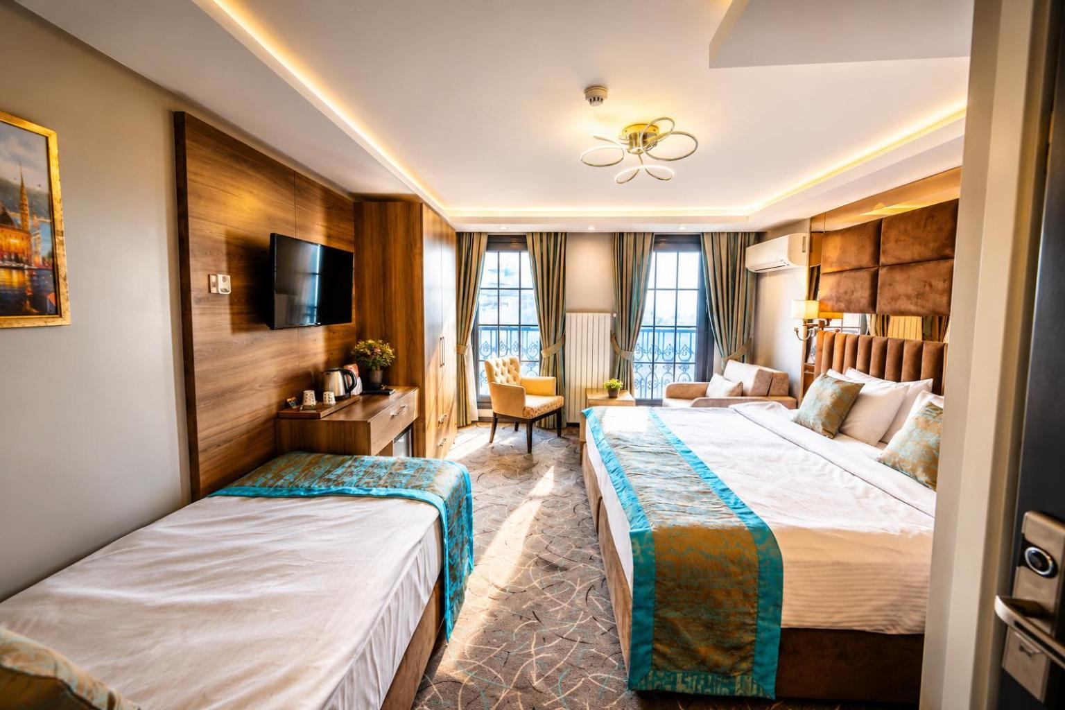 Superior Triple Room