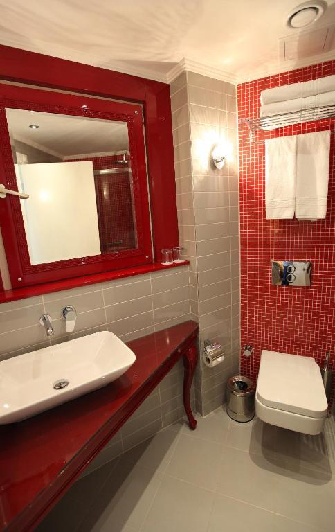 Chambre Double - Vue Partielle sur Mer.